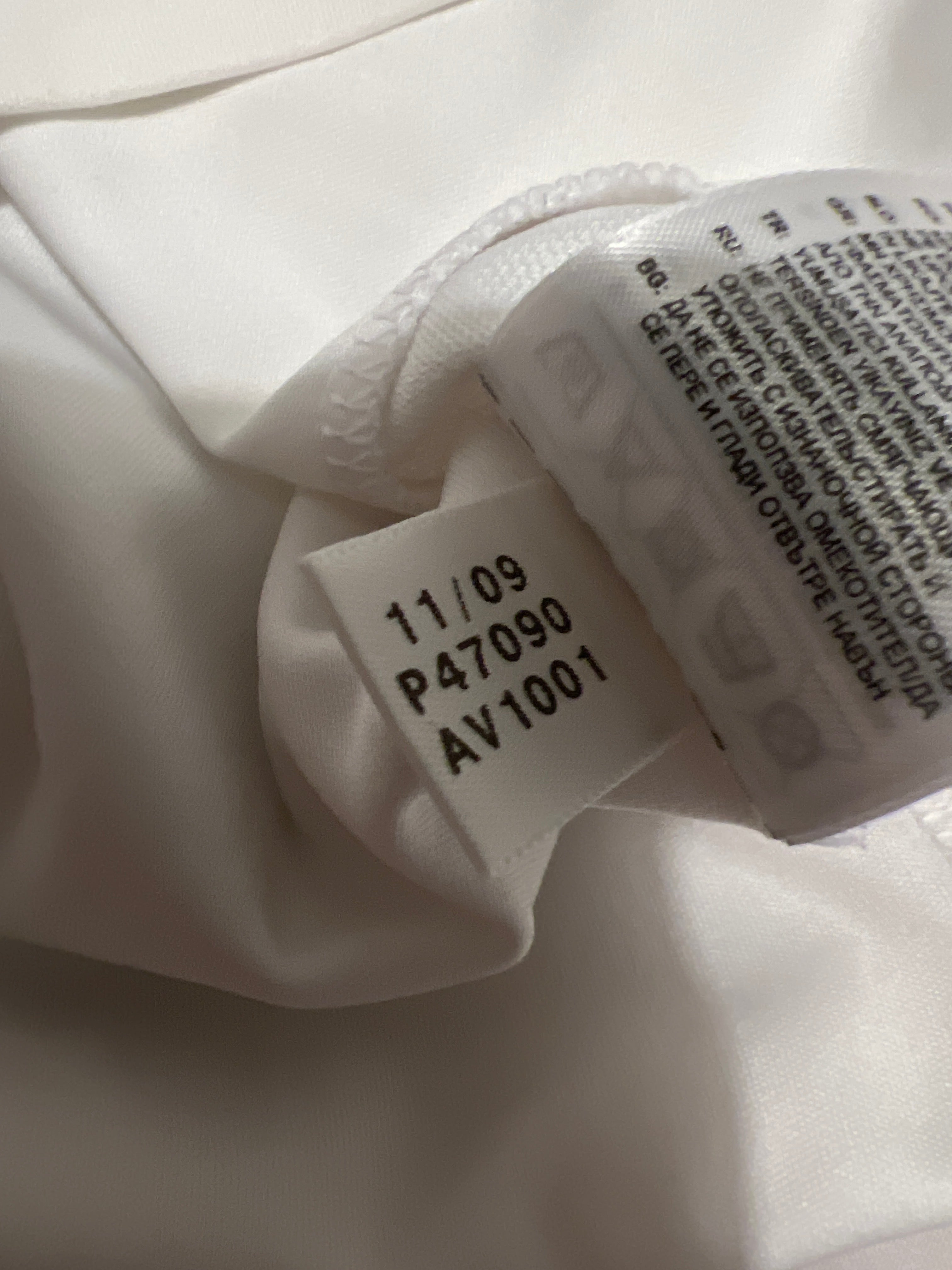 Adidas - Denmark 2010 Away Football Shirt 'AGGER'