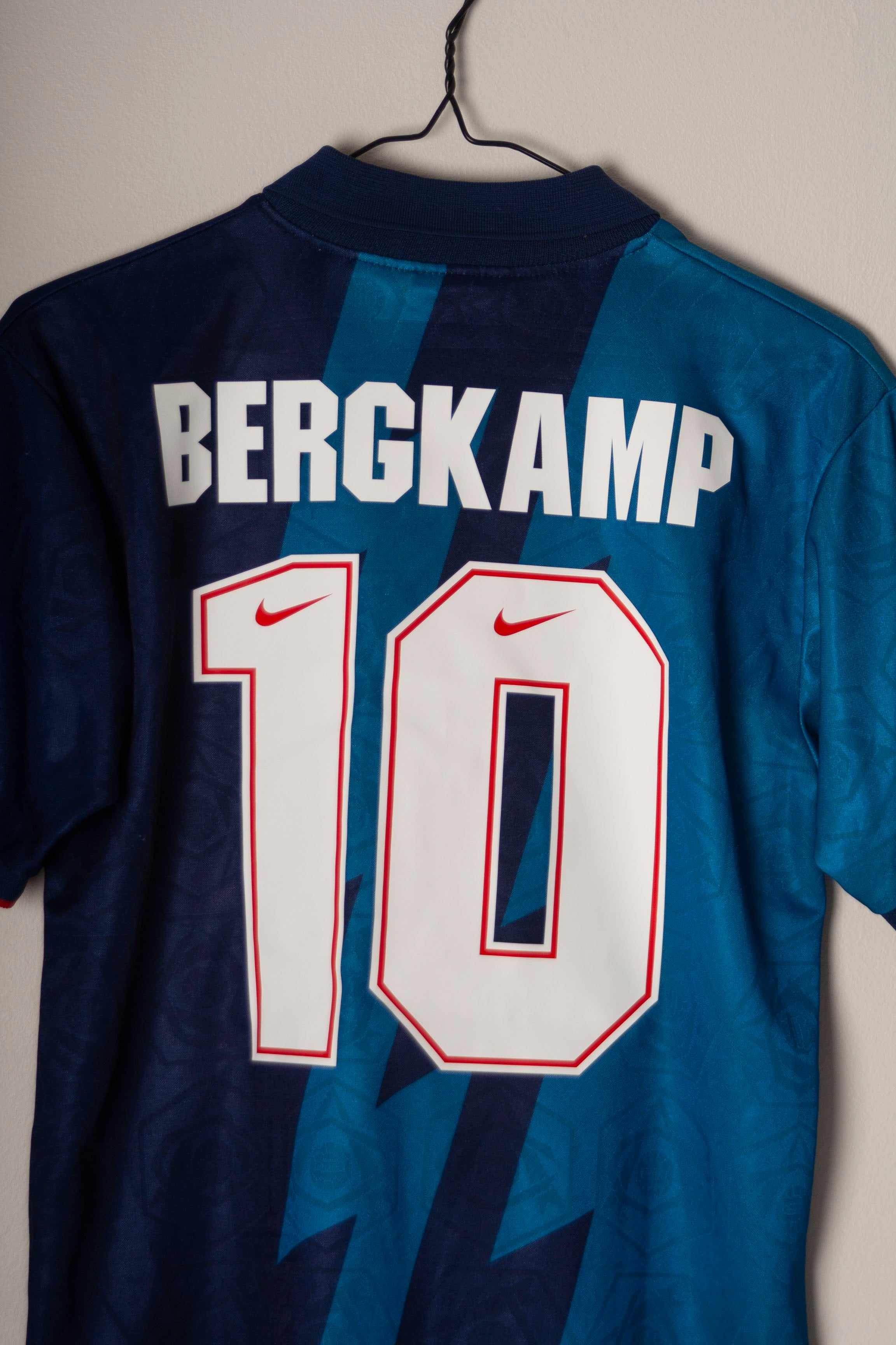 Nike - Arsenal FC 1995/96 Away Football Shirt 'BERGKAMP'