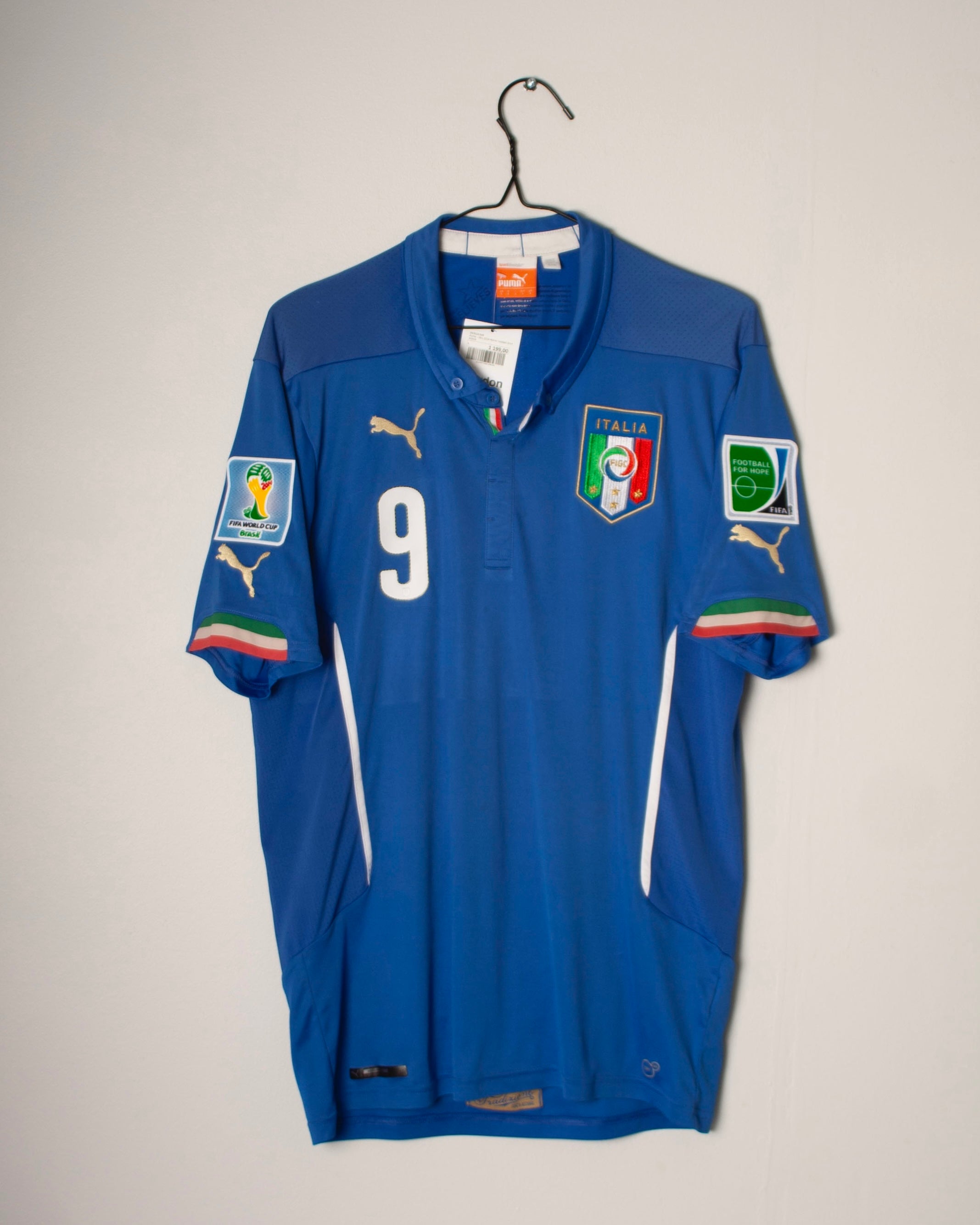 Puma - Italy 2014 Home Football Shirt 'BALOTELLI'