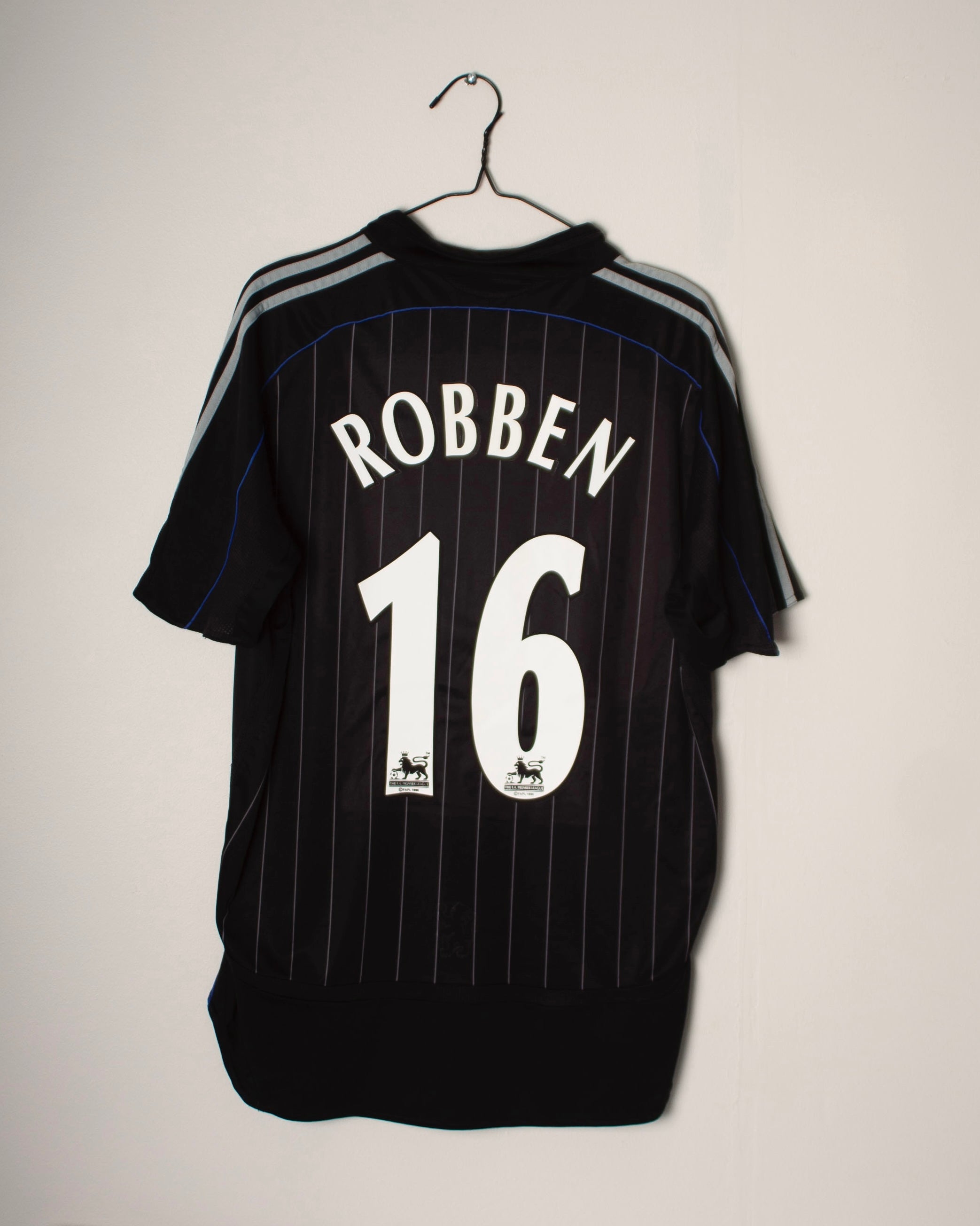 Adidas - Chelsea FC 2006/07 Third Football Shirt 'ROBBEN'
