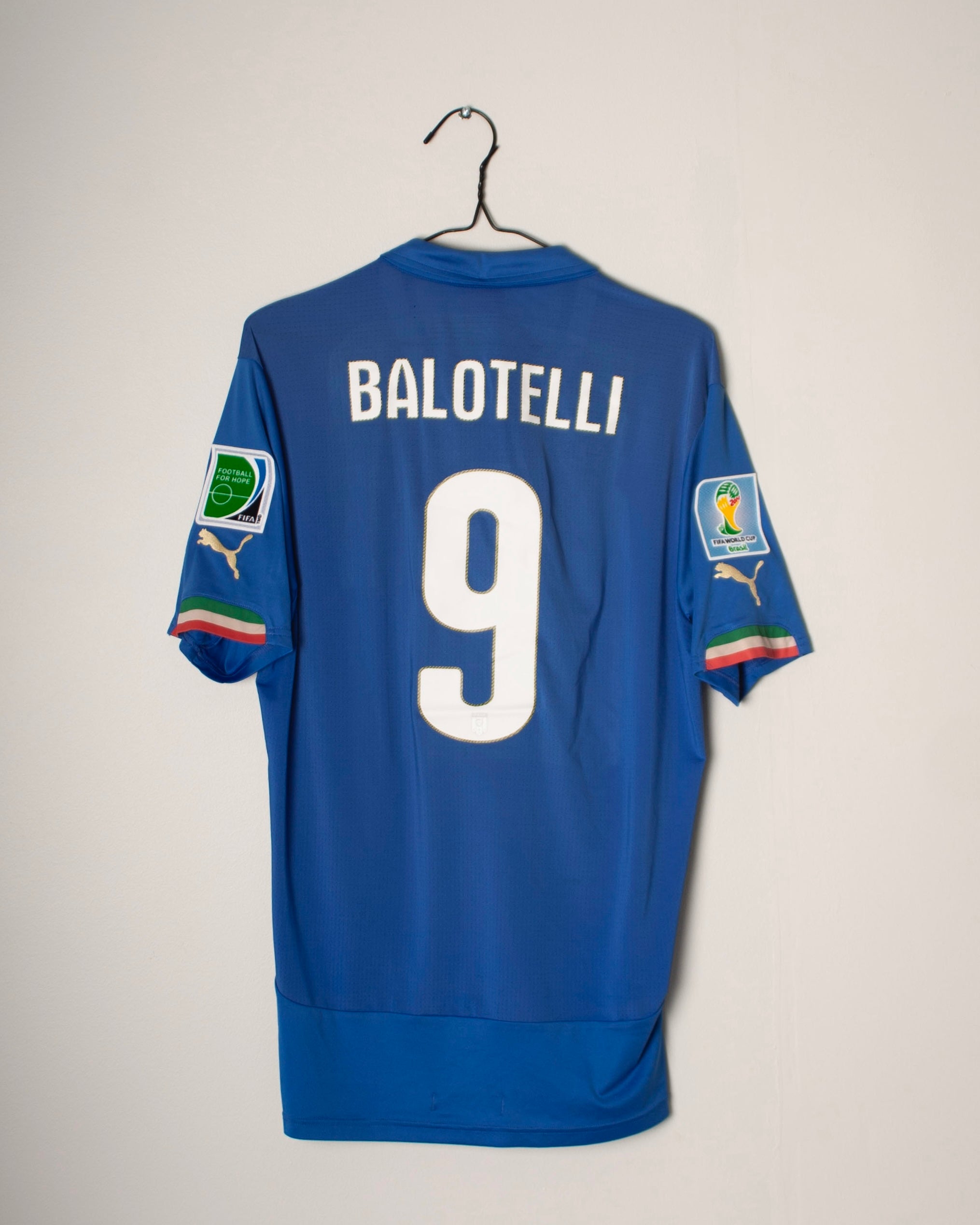 Puma - Italy 2014 Home Football Shirt 'BALOTELLI'