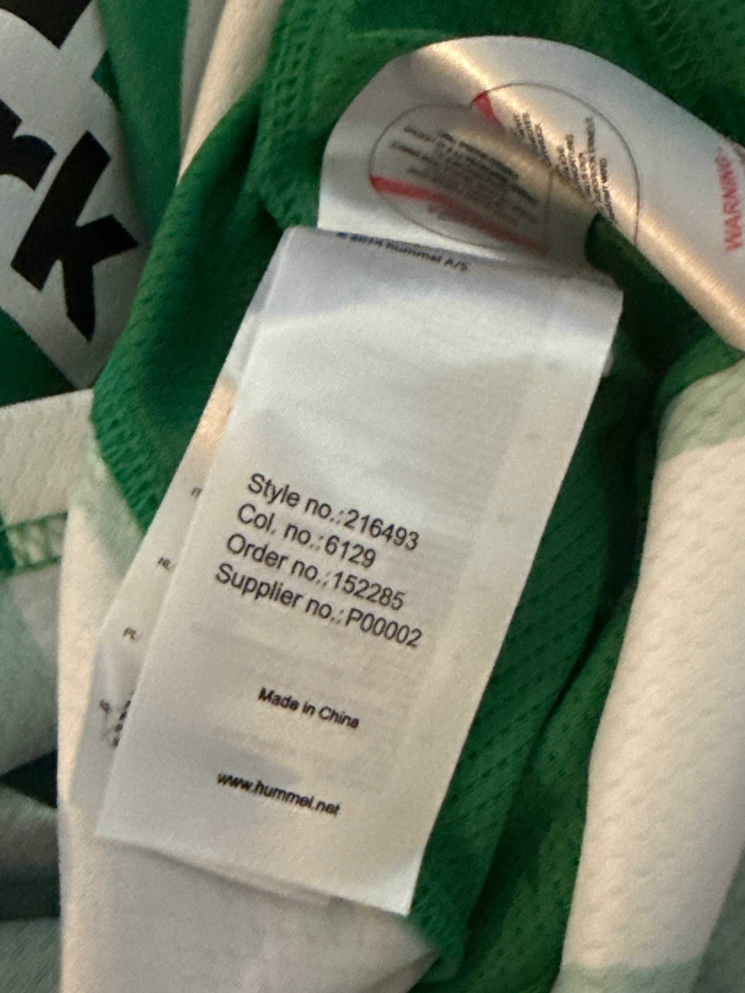 Hummel - Real Betis 2022/23 Home Football Shirt