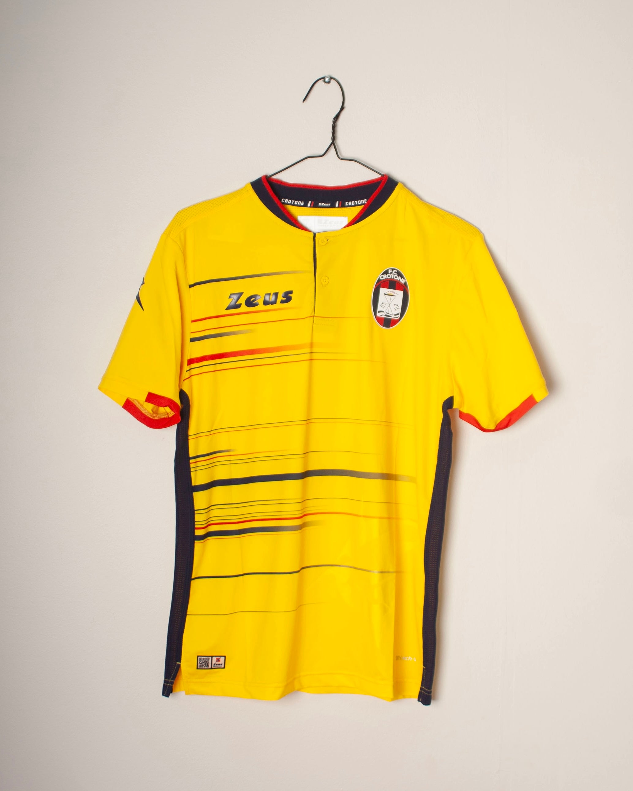 Zeus - FC Crotone 2019/20 Third Football Shirt
