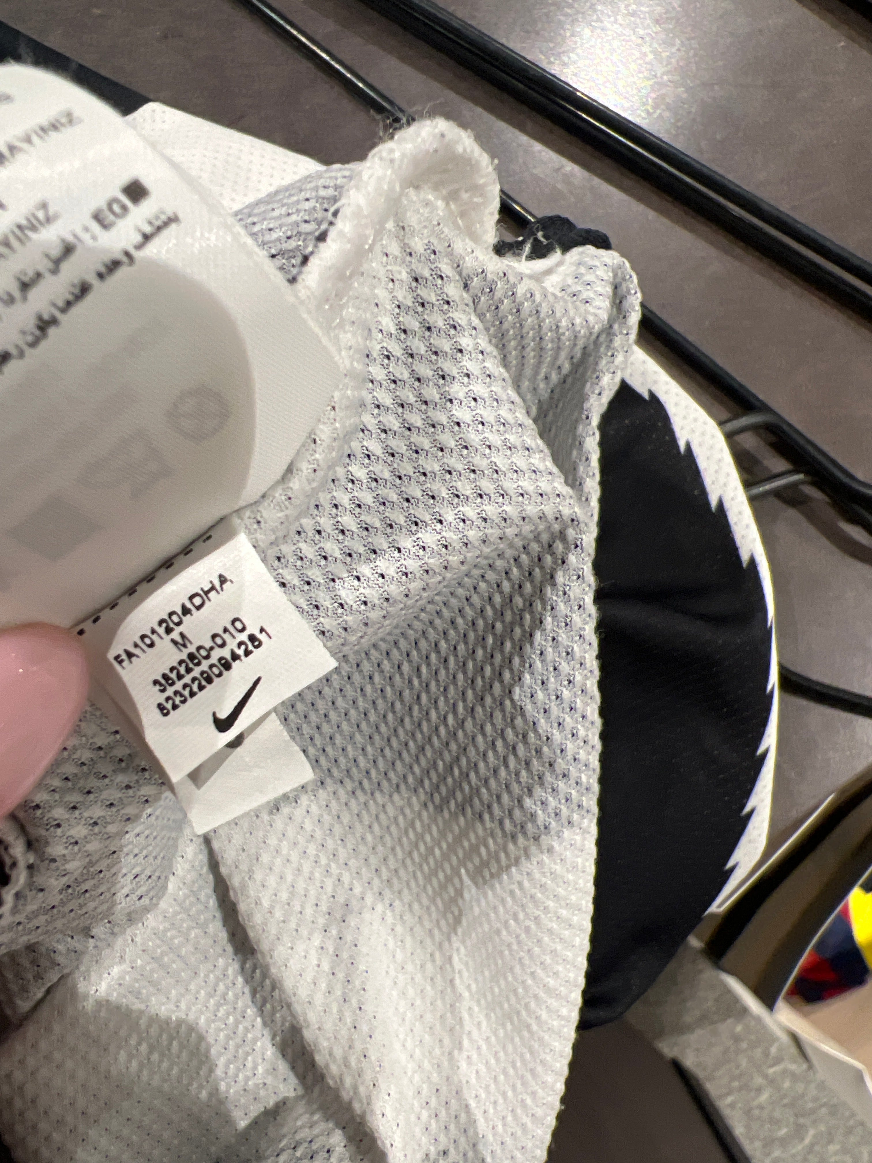 Nike - Juventus FC 2010/11 Home Football Shirt 'CHIELLINI'