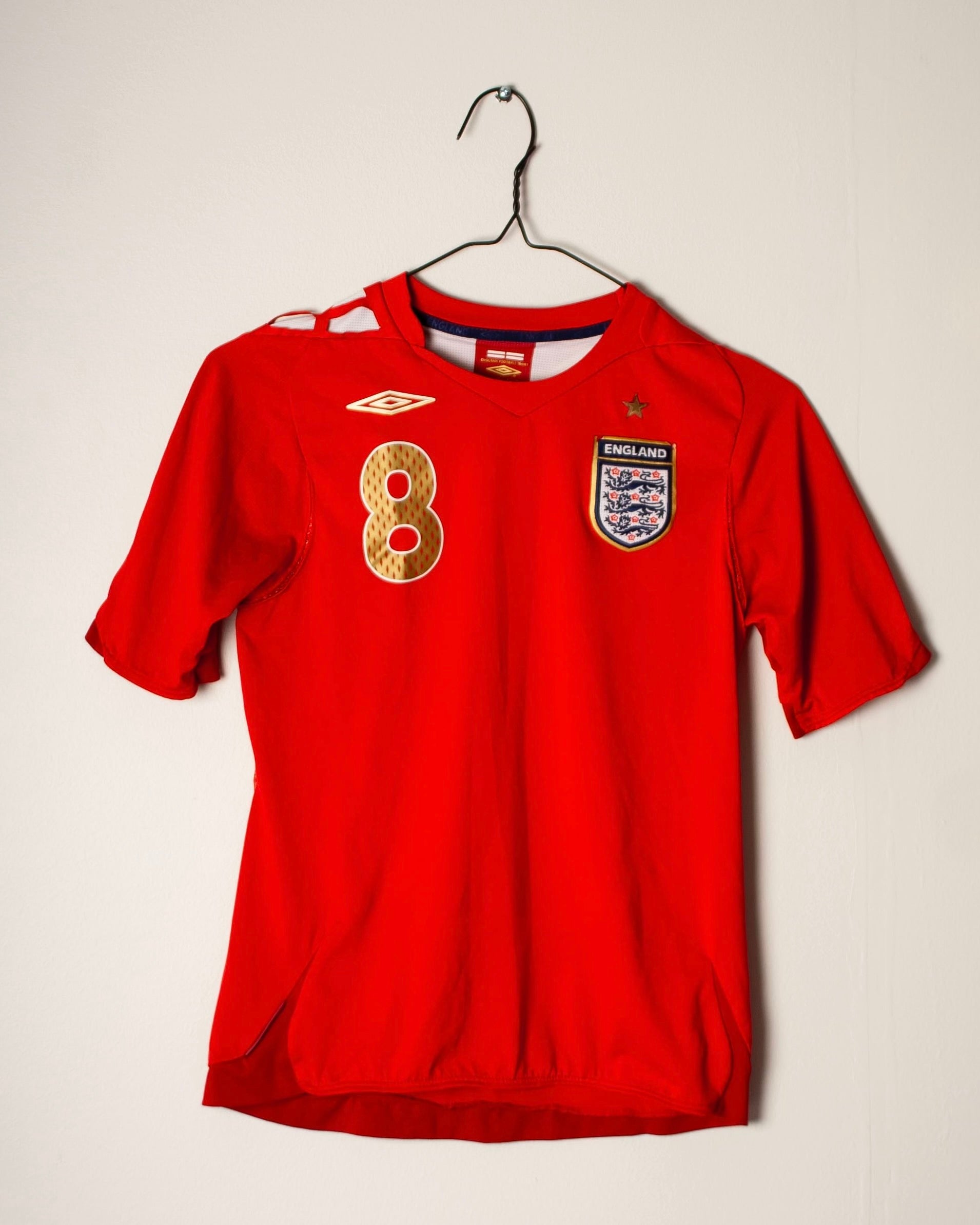 Umbro - England 2006 Away Football Shirt 'LAMPARD'