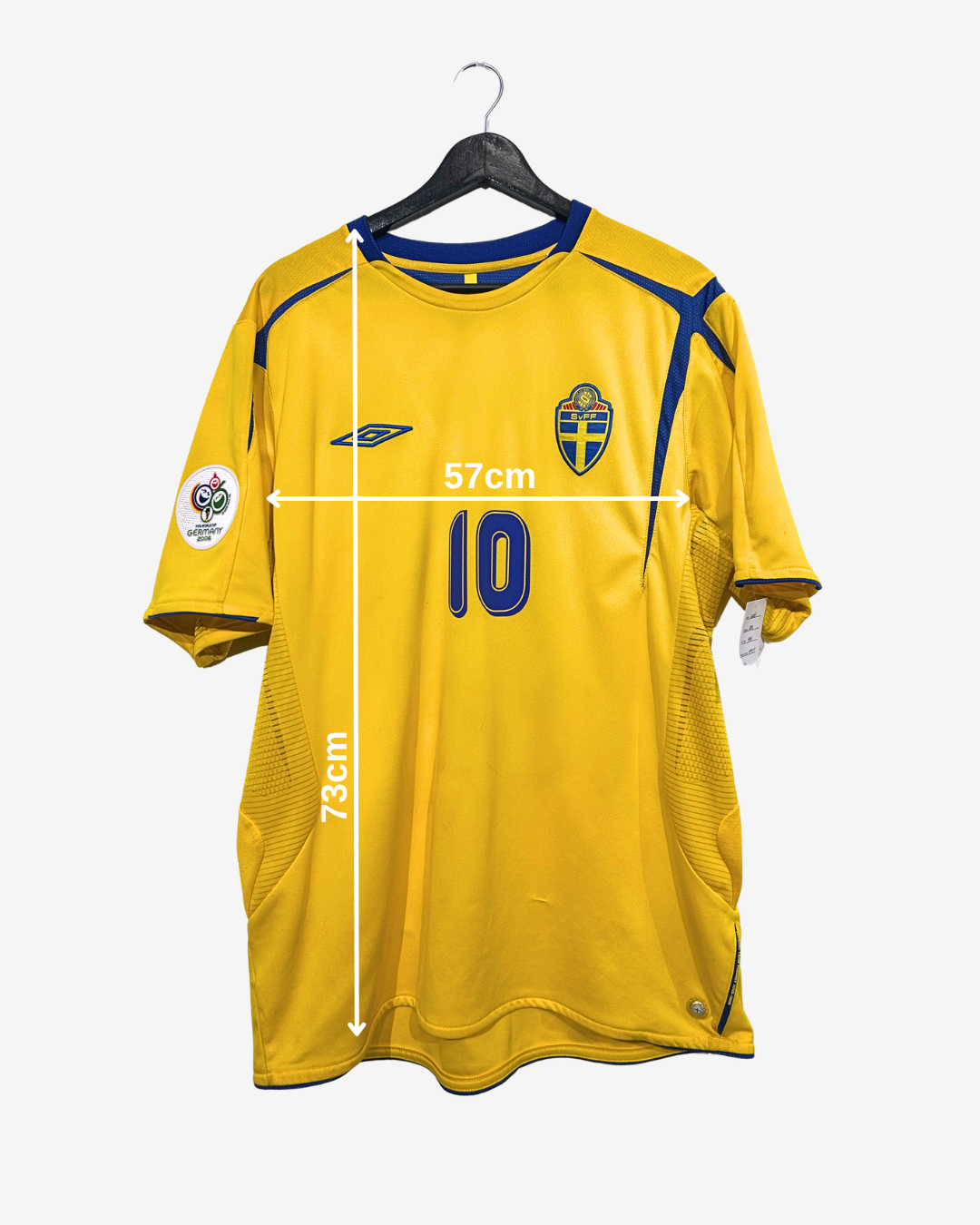 Yellow sports jersey with blue accents and measurements on a white background