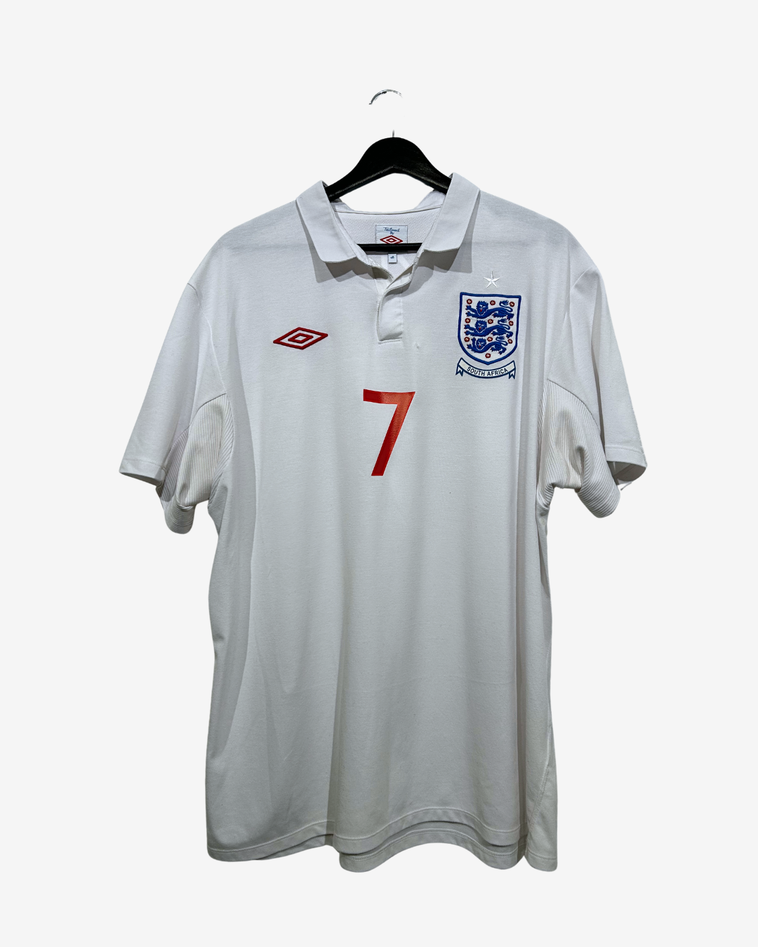 Umbro - England 2010 Home Football Shirt 'BECKHAM'