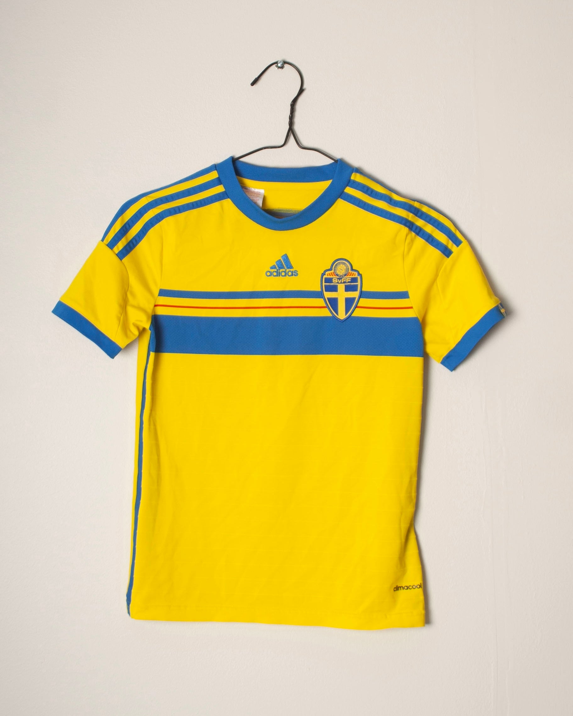 Adidas - Sweden 2014 Home Football Shirt