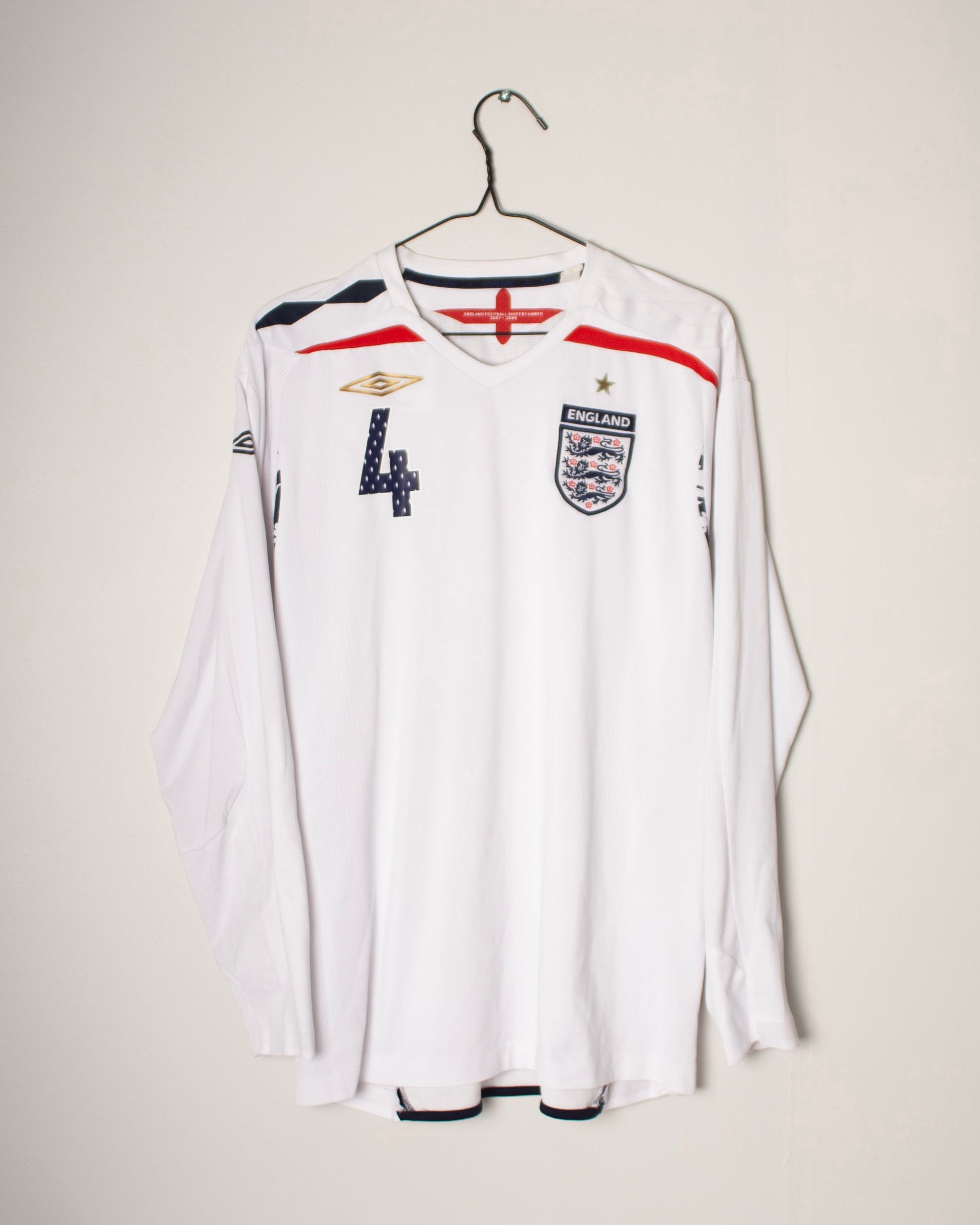Umbro - England 2008 Home Football Shirt 'GERRARD'