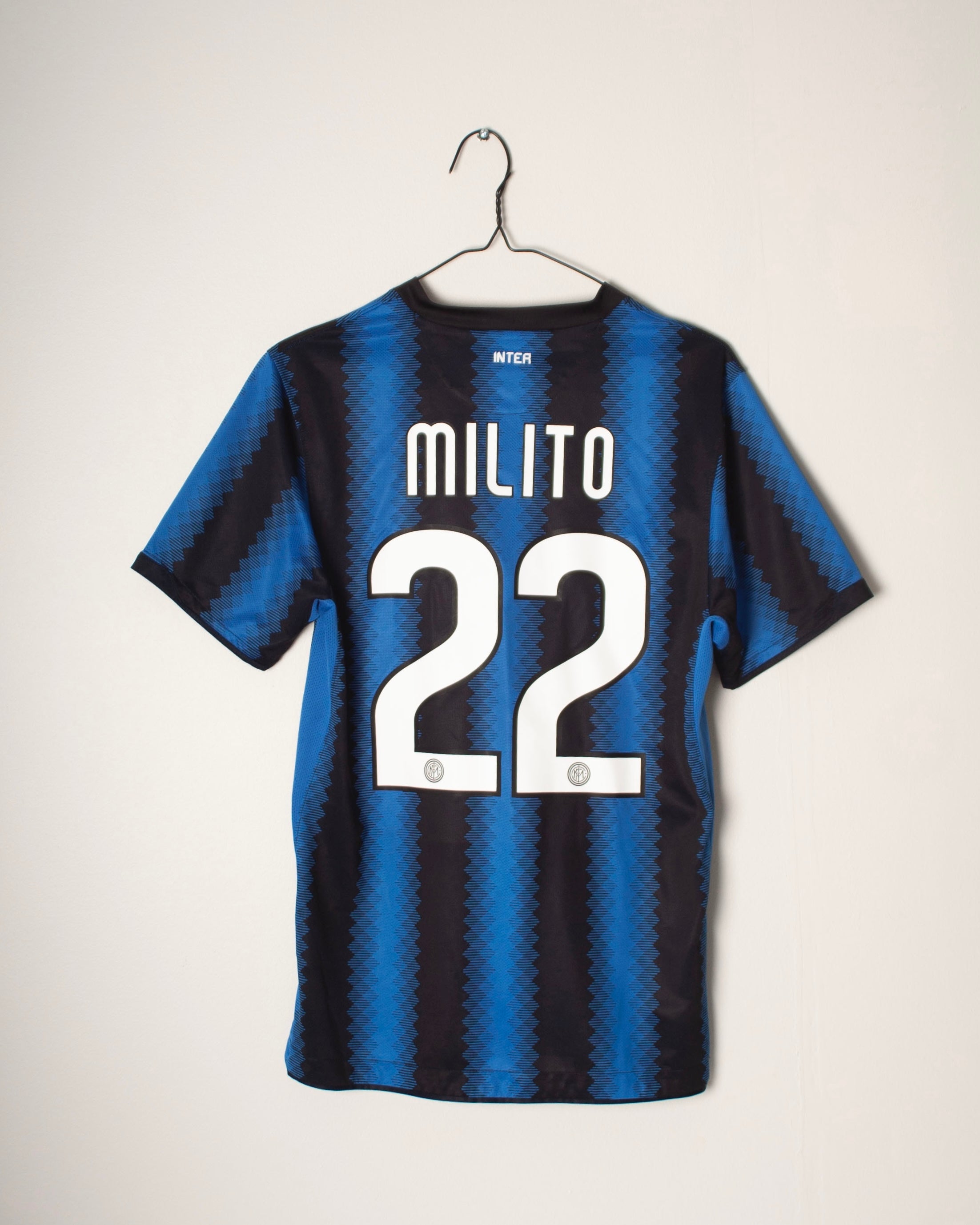 Nike - Inter Milan 2010/11 Home Football Shirt 'MILITO'
