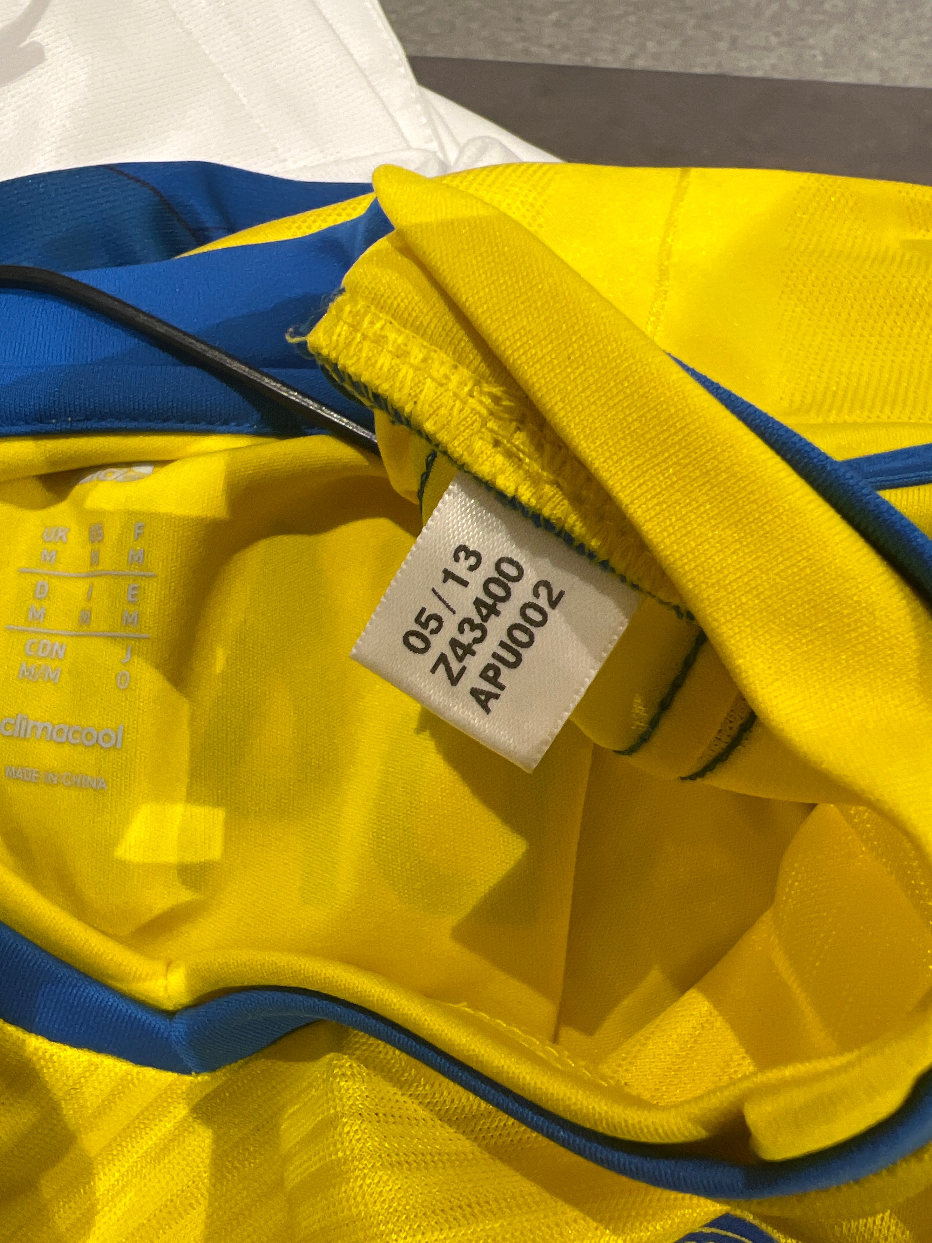 Adidas - Sweden 2013 Home Football Shirt 'BAHOUI'