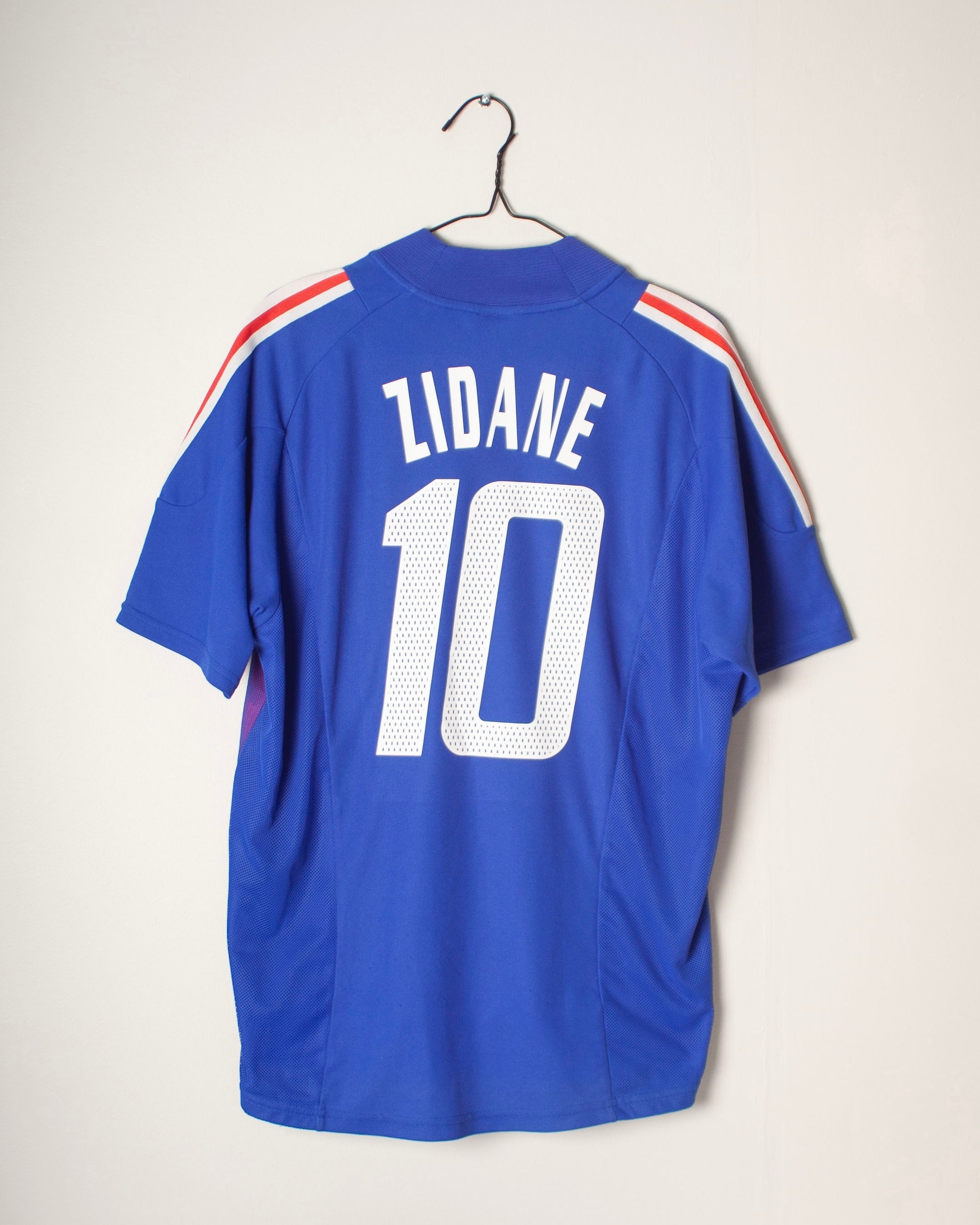 Adidas - France 2002 Home Football Shirt 'ZIDANE'