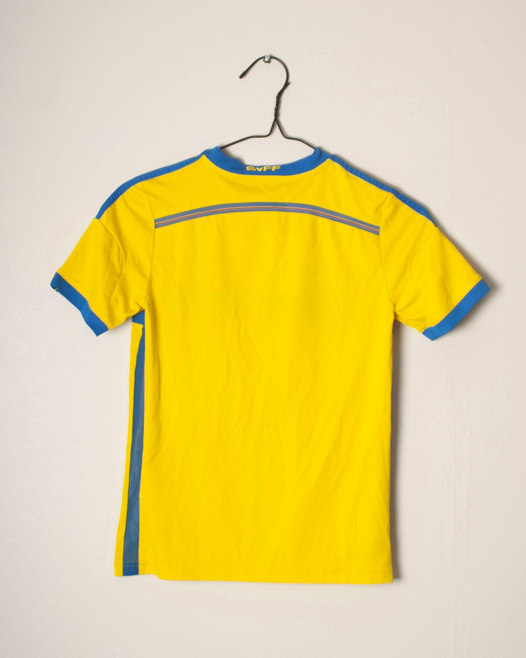Adidas - Sweden 2014 Home Football Shirt