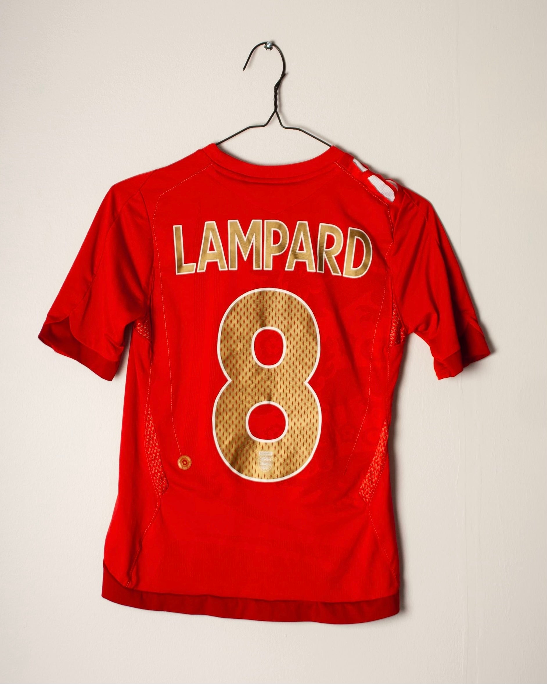 Umbro - England 2006 Away Football Shirt 'LAMPARD'