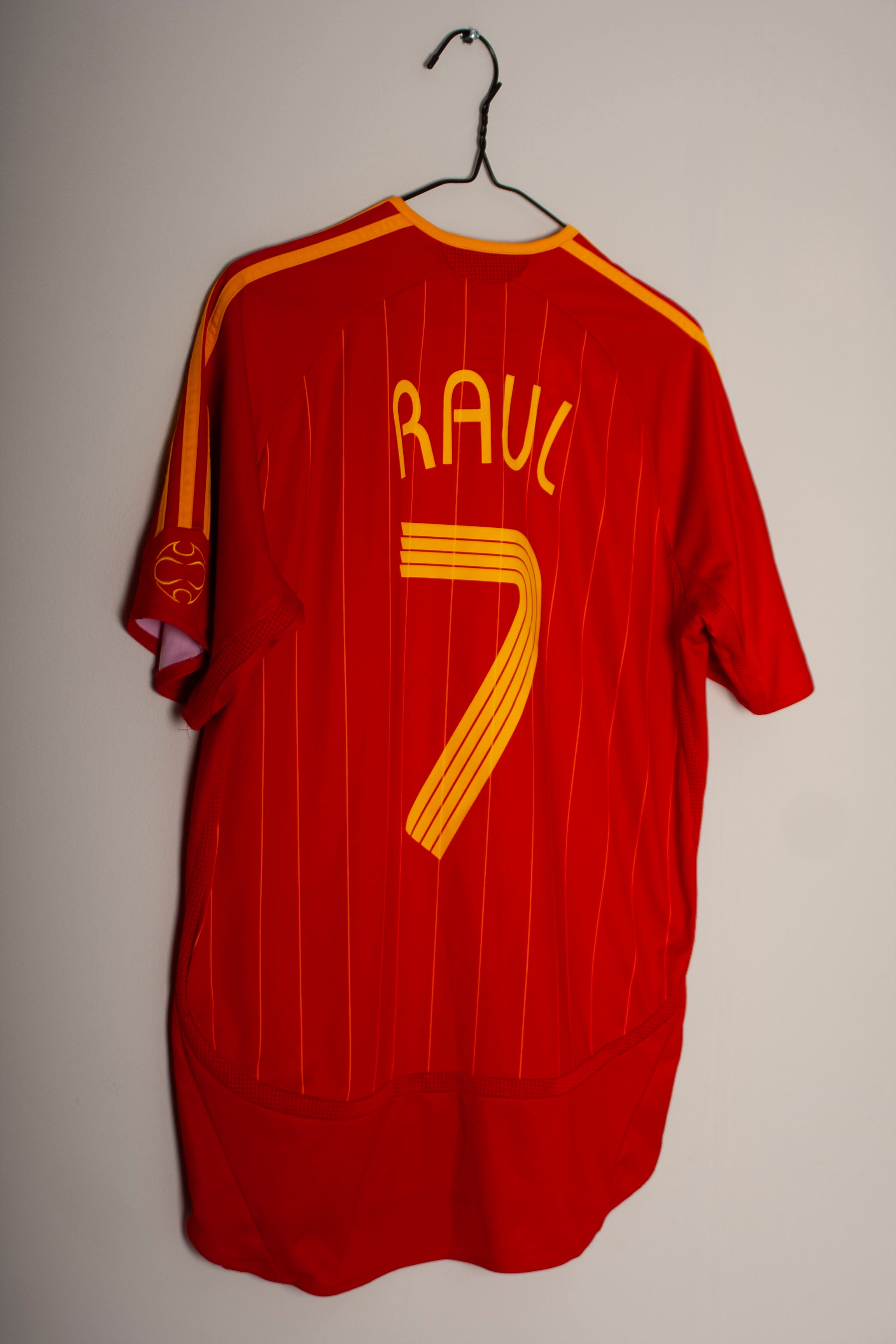 Adidas - Spain 2006 Home Football Shirt 'RAUL'
