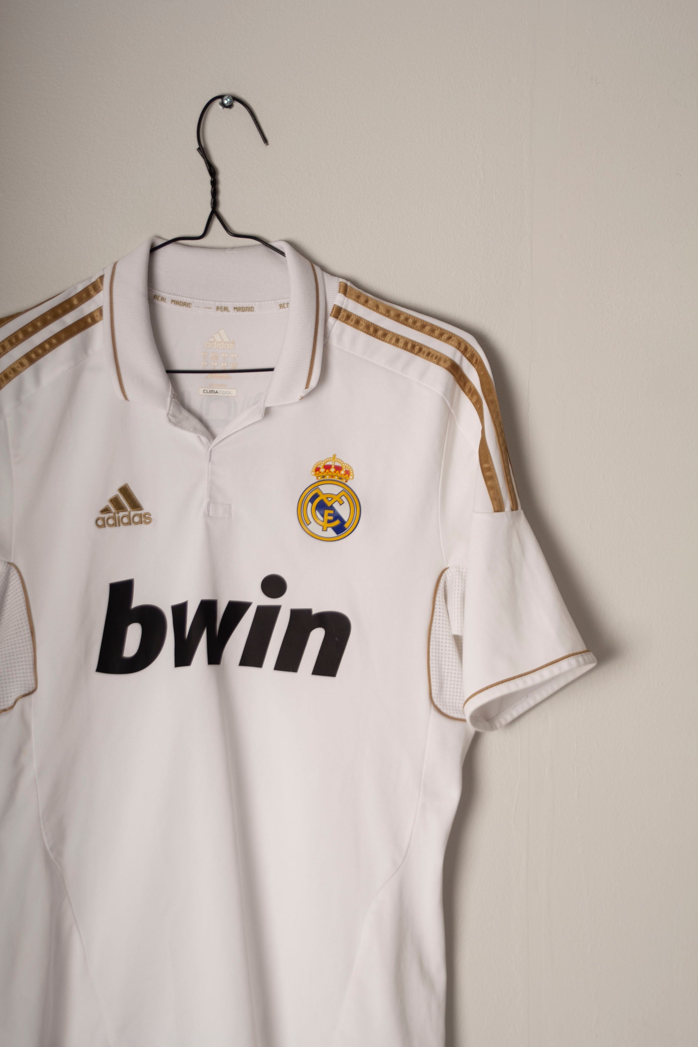 Adidas - Real Madrid 2011/12 Home Football Shirt 'RONALDO'