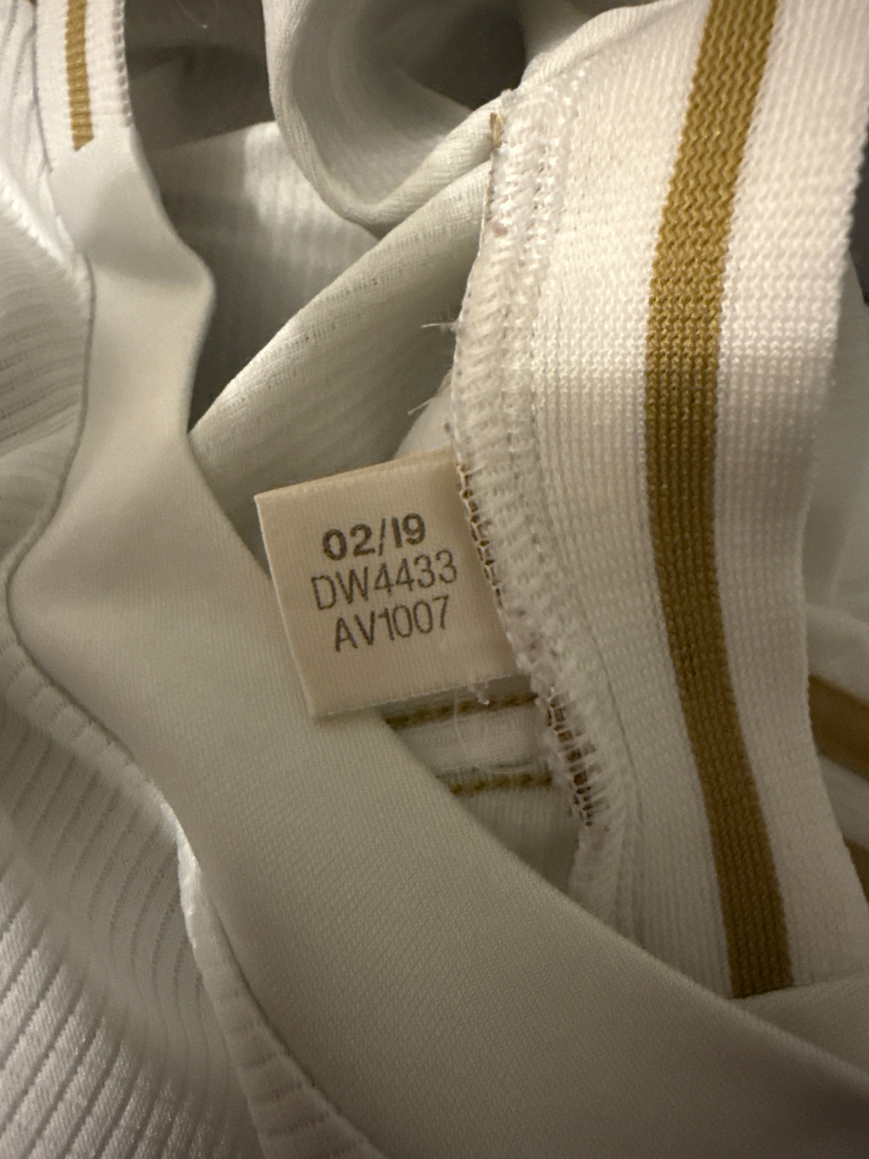 Adidas - Real Madrid 2019/20 Home Football Shirt 'MODRIC'