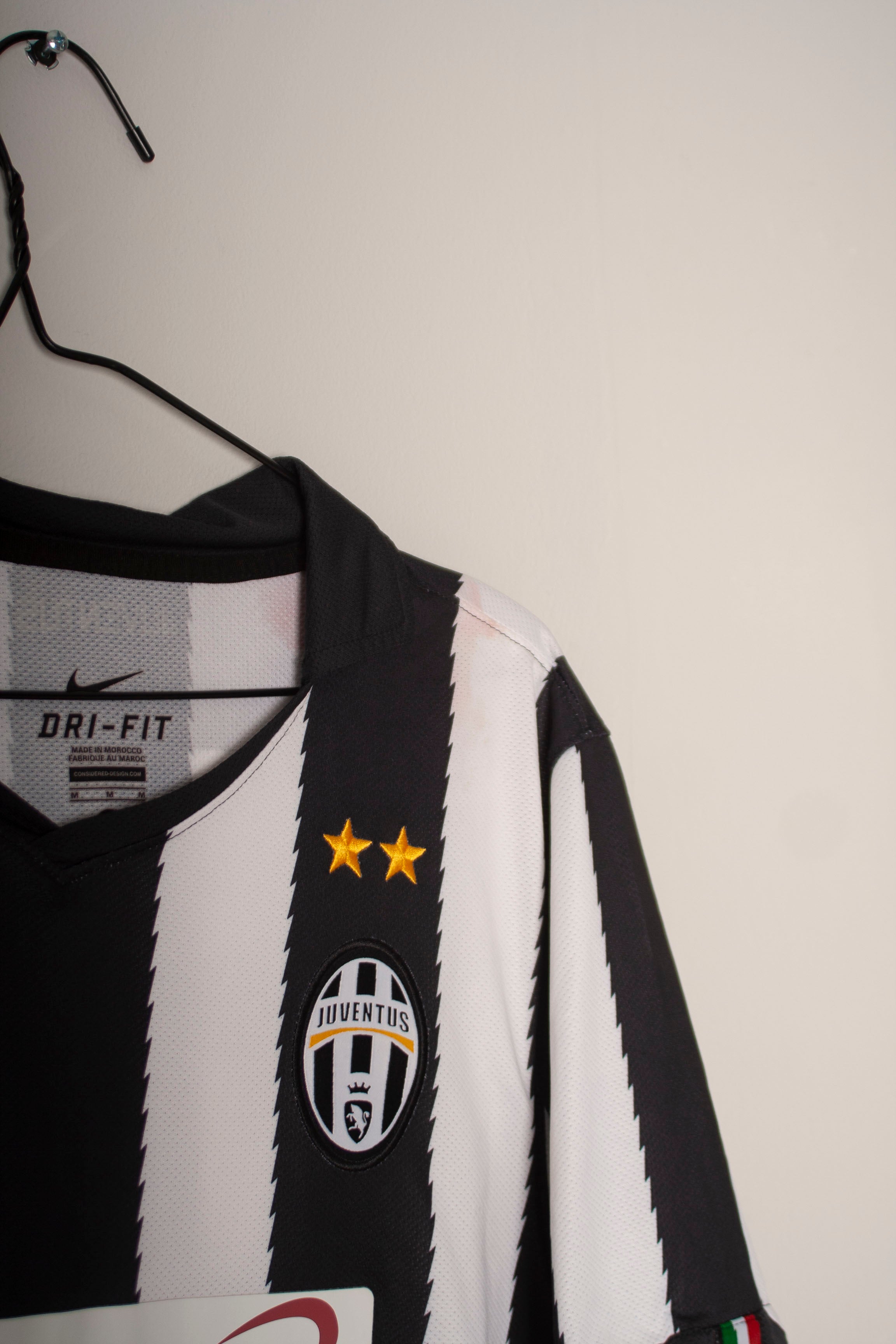 Nike - Juventus FC 2010/11 Home Football Shirt 'CHIELLINI'