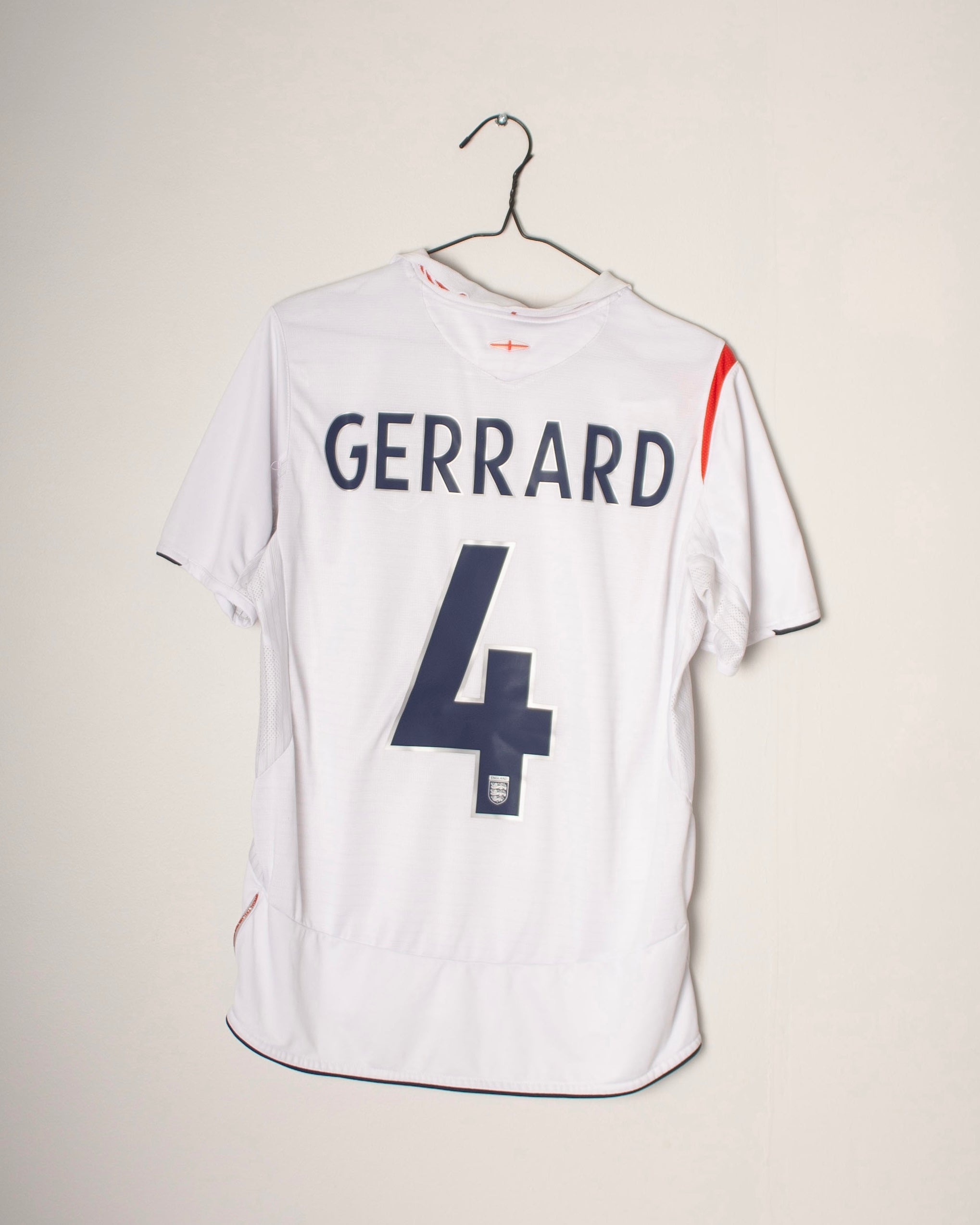 Umbro - England 2006 Home Football Shirt 'GERRARD'