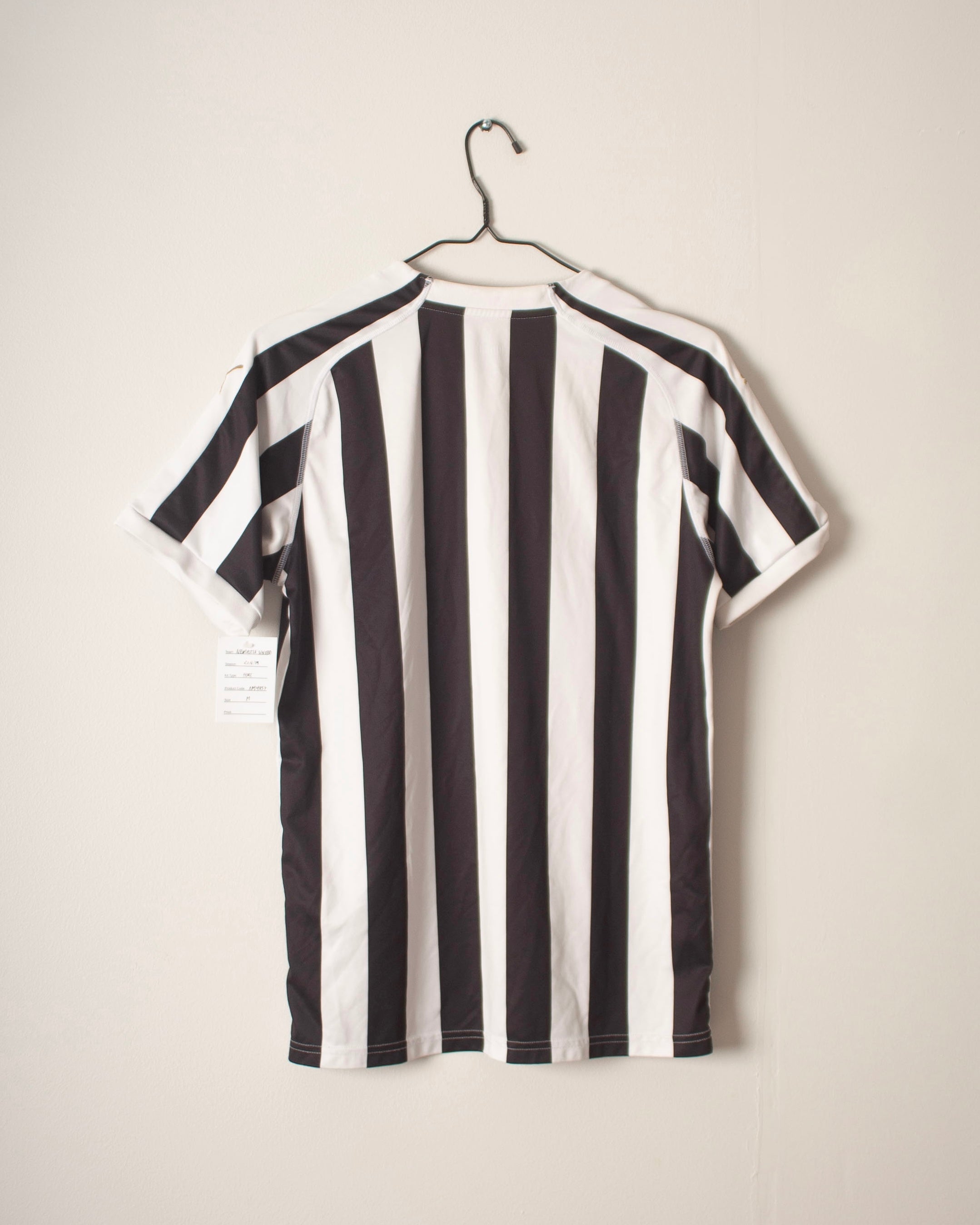 Puma - Newcastle United 2018/19 Home Football Shirt