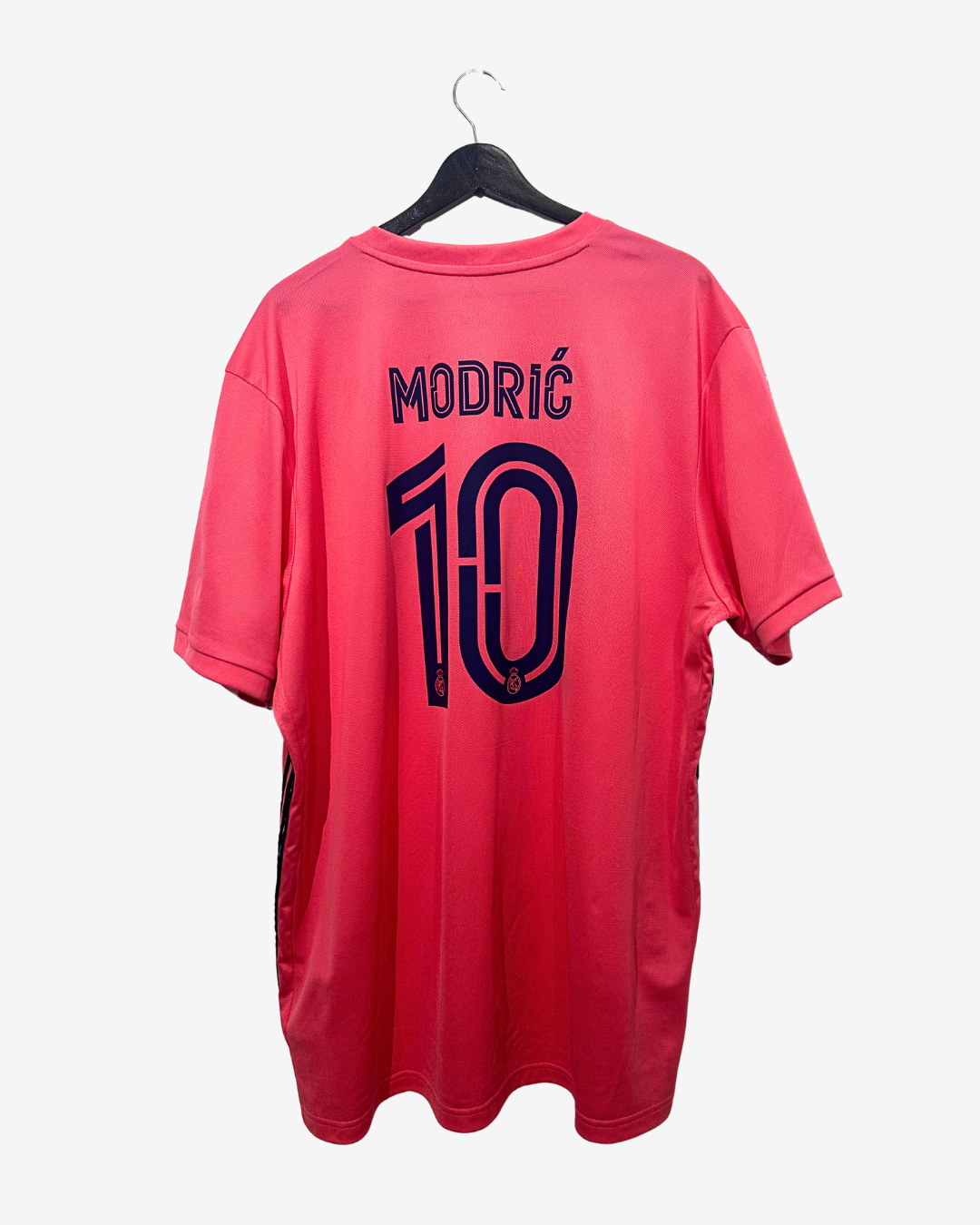 real madrid 2020 21 away modric