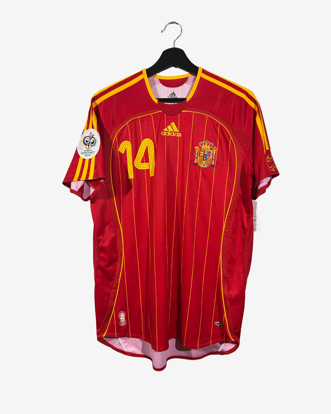 Adidas-Spain2006HomeFootballShirt_XABIALONSO_front