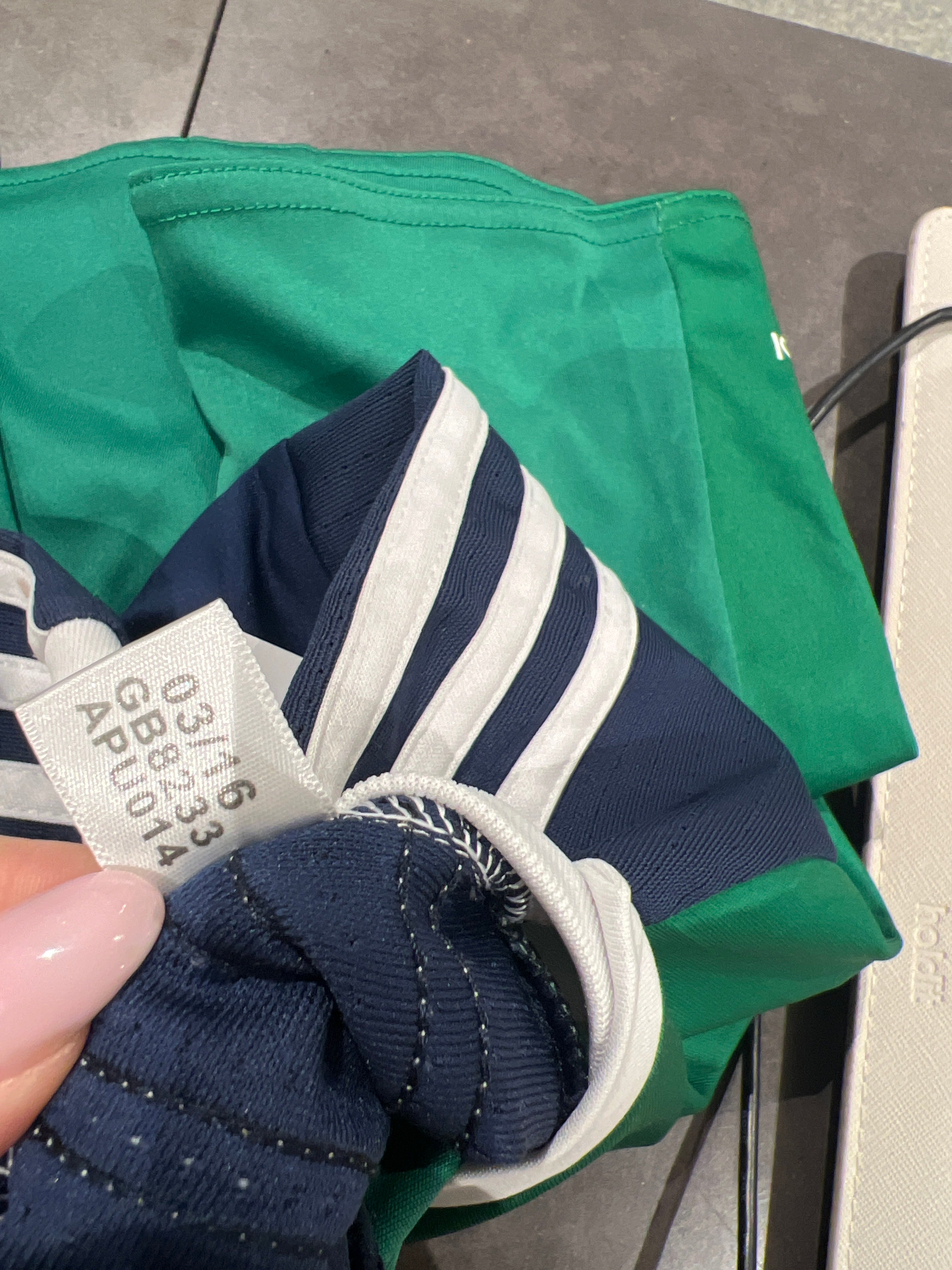 Adidas - Northern Ireland 2016 Home Football Shirt 'GRIGG'