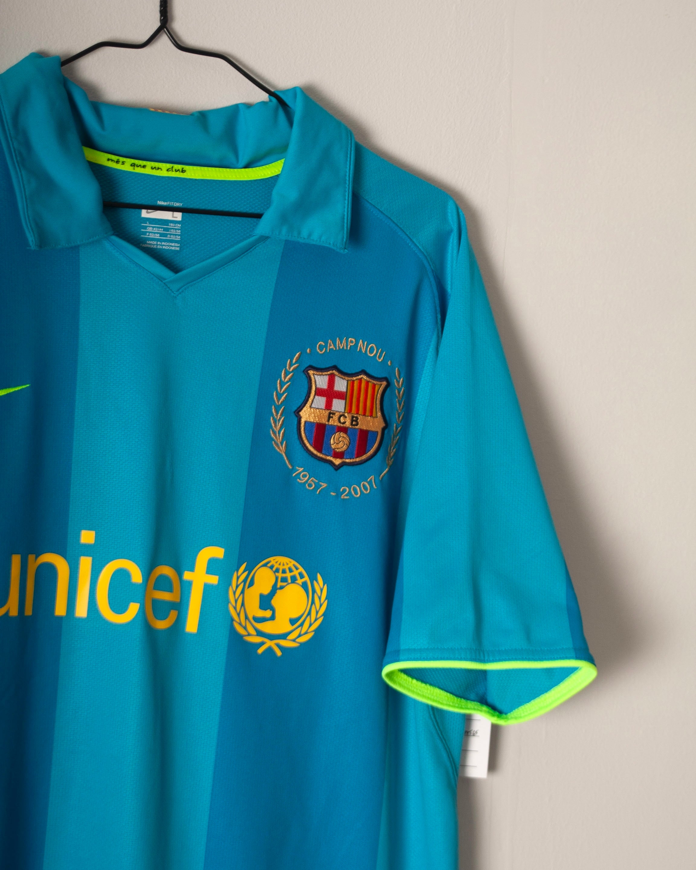 Nike - FC Barcelona 2007/08 Away Football Shirt 'RONALDINHO'
