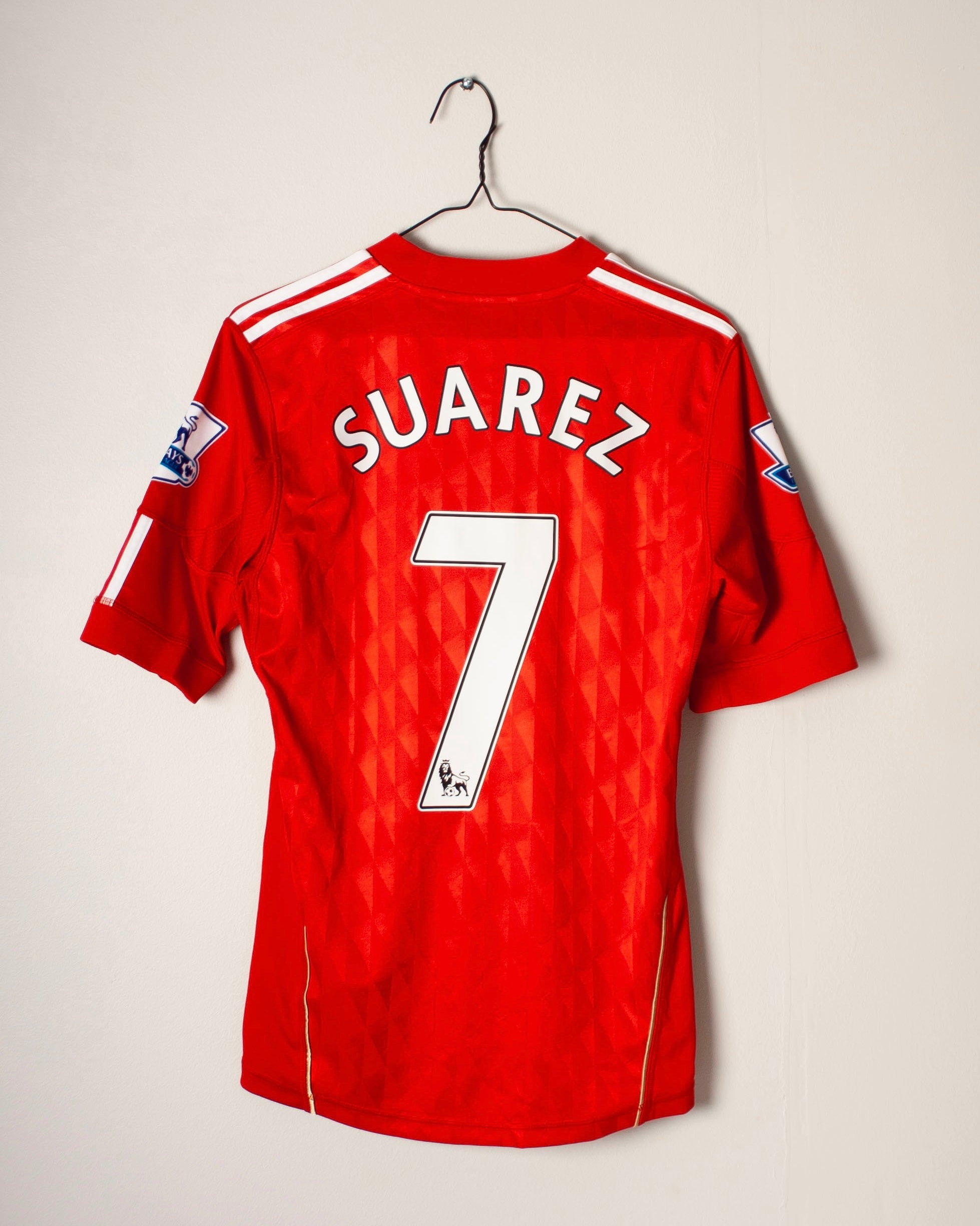 Adidas - Liverpool FC 2011/12 Home Football Shirt 'SUAREZ'