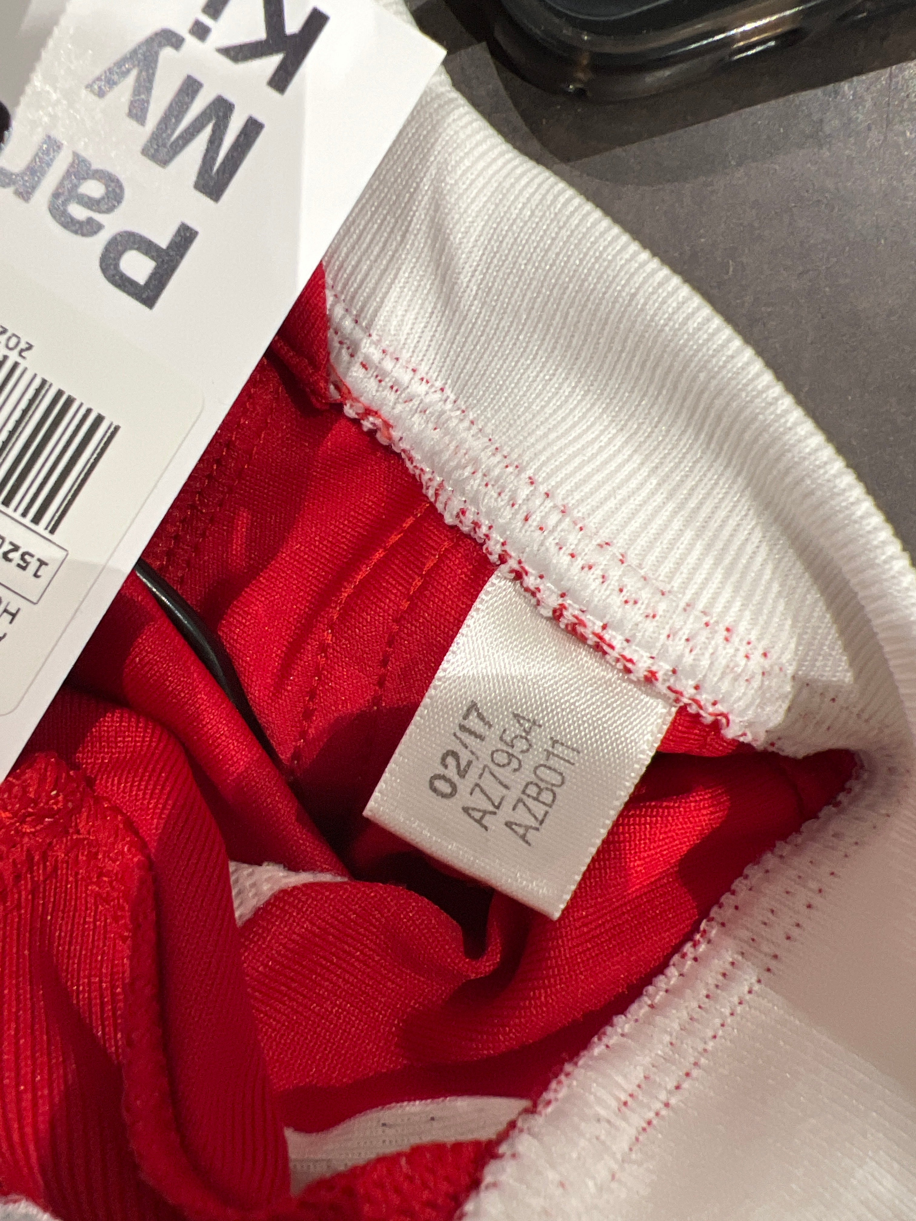 Adidas - Bayern Munchen 2017/18 Home Football Shirt 'JAMES'