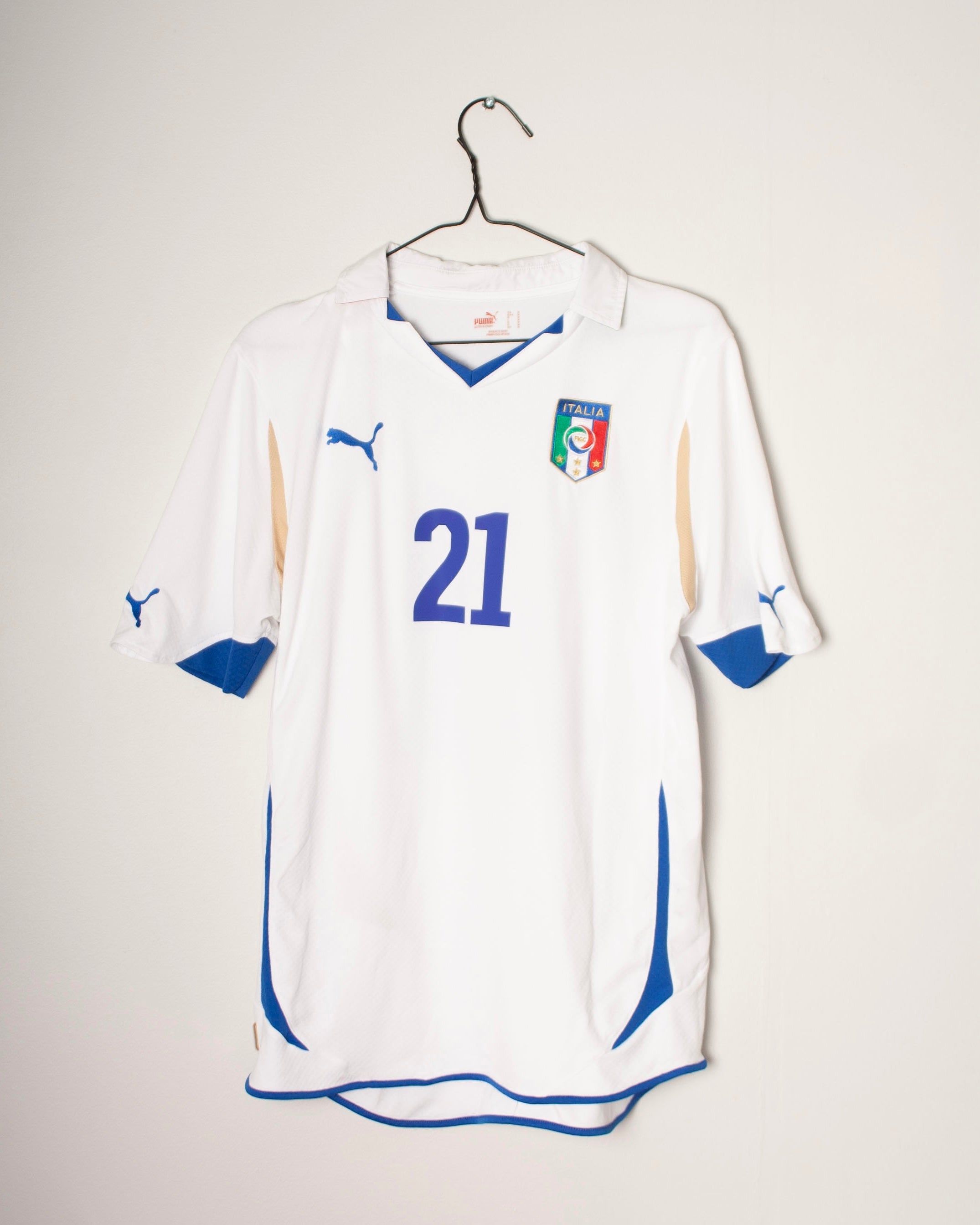 Puma - Italy 2010 Away Football Shirt 'PIRLO'