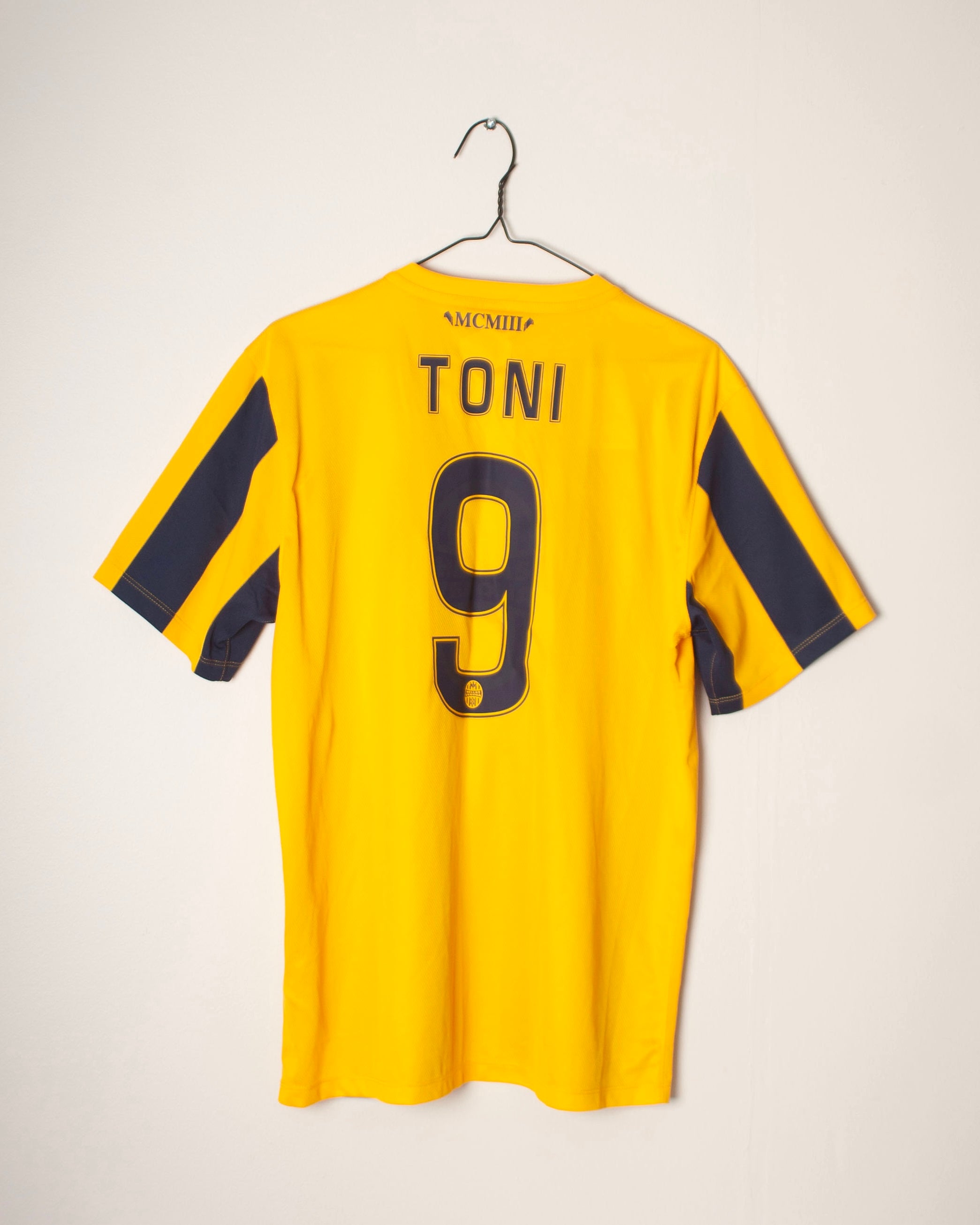 Nike - Hellas Verona 2015/16 Home Football Shirt 'TONI'
