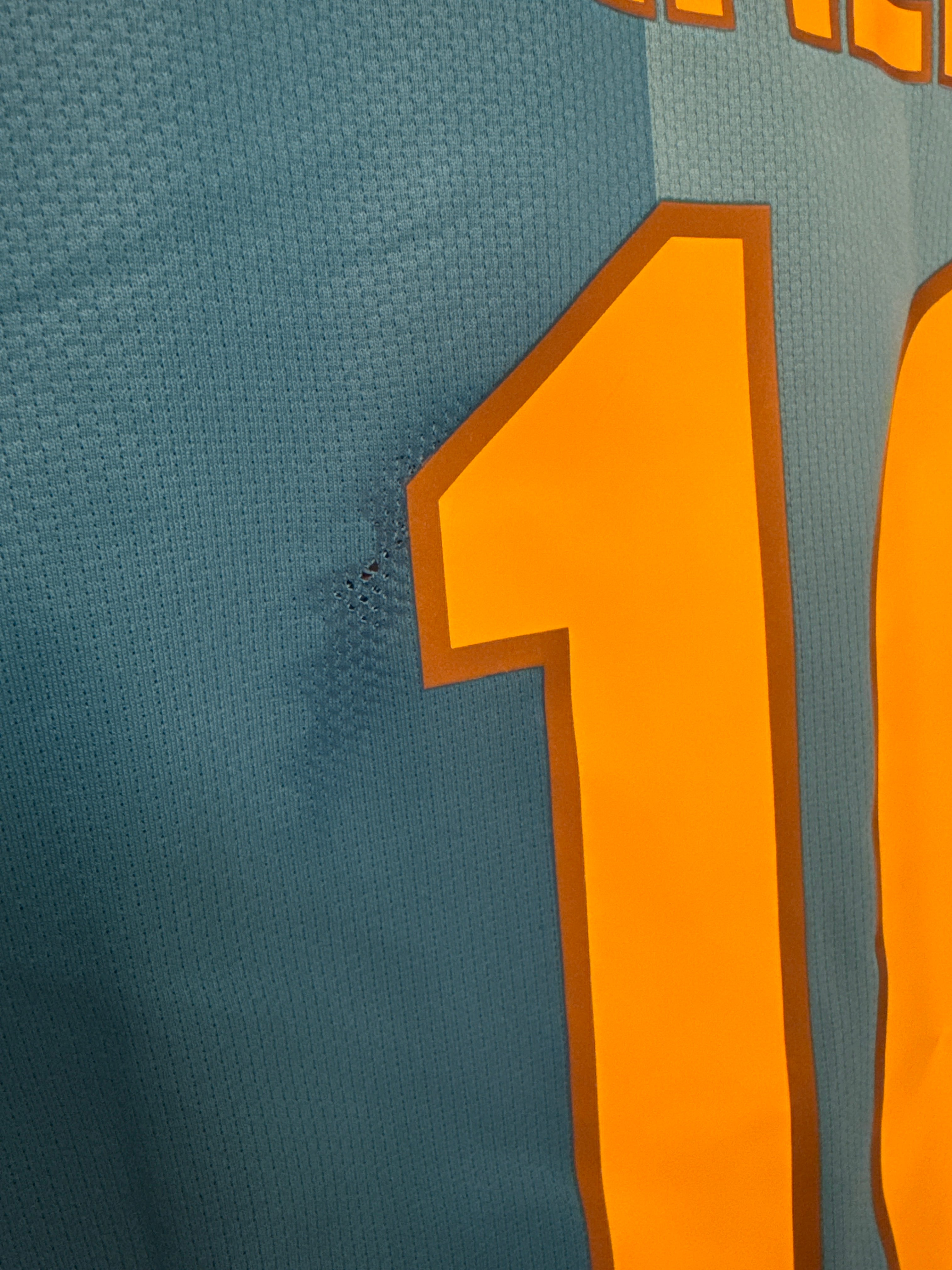 Nike - FC Barcelona 2007/08 Away Football Shirt 'RONALDINHO'