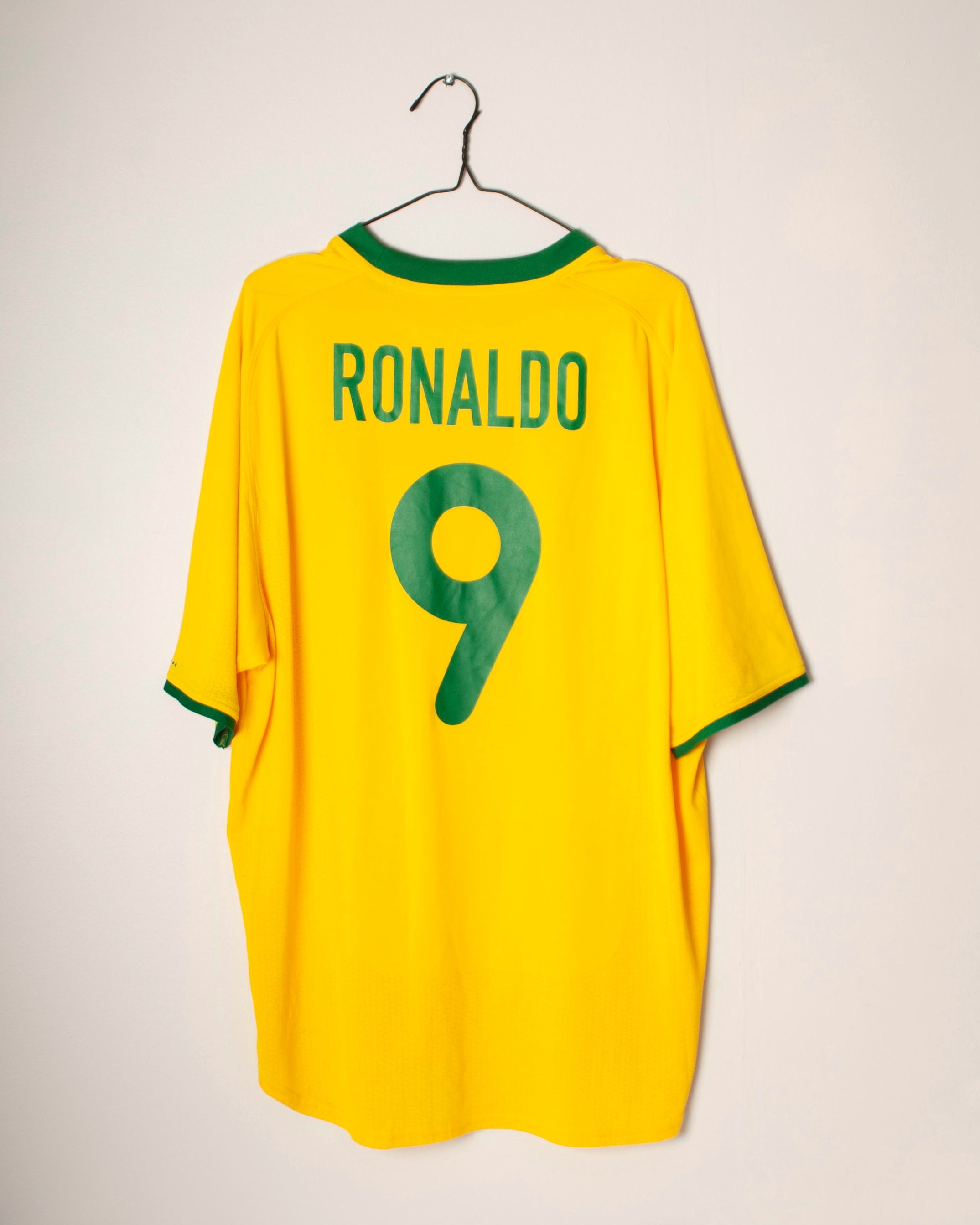 Nike - Brazil 2000 Home Football Shirt 'RONALDO'