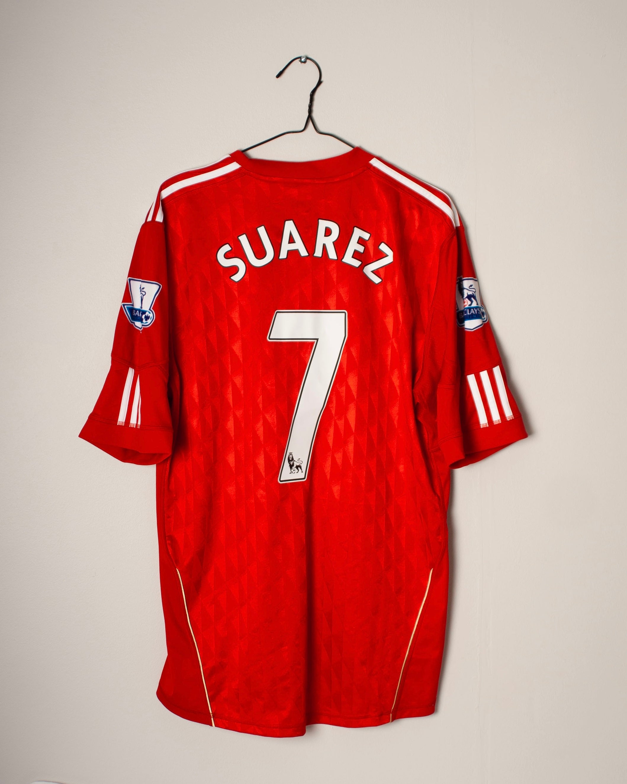Adidas - Liverpool FC 2010/12 Home Football Shirt 'SUAREZ'