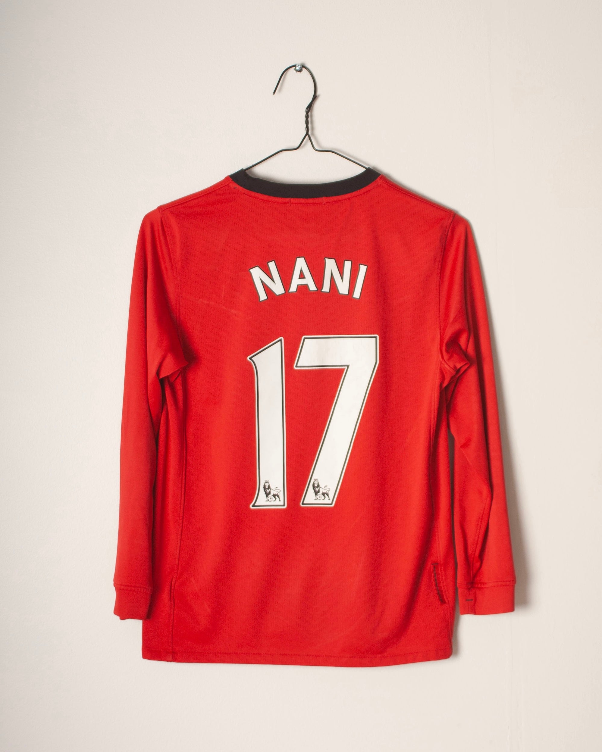 Nike - Manchester United 2009/10 Home Football Shirt 'NANI'