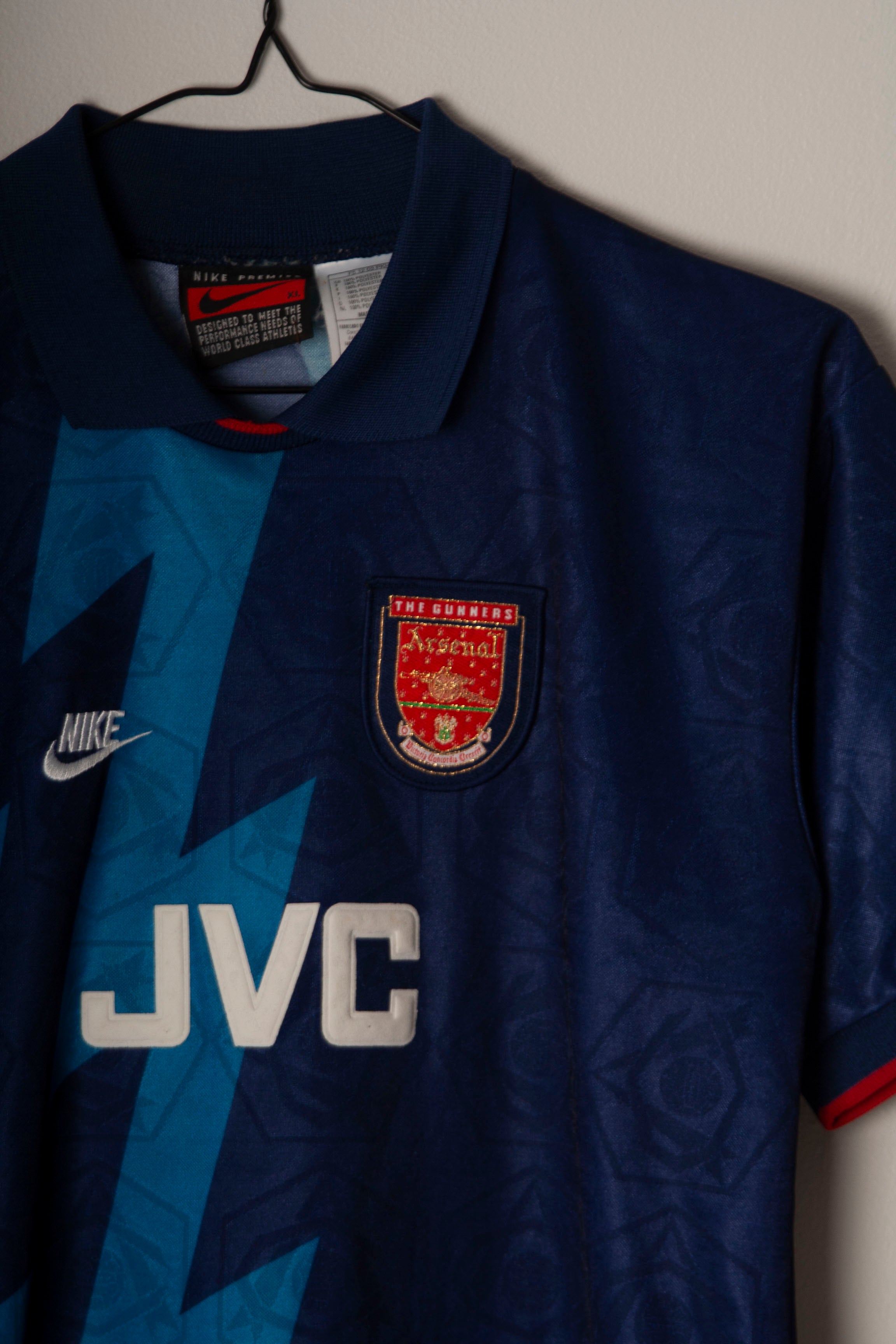 Nike - Arsenal FC 1995/96 Away Football Shirt 'BERGKAMP'