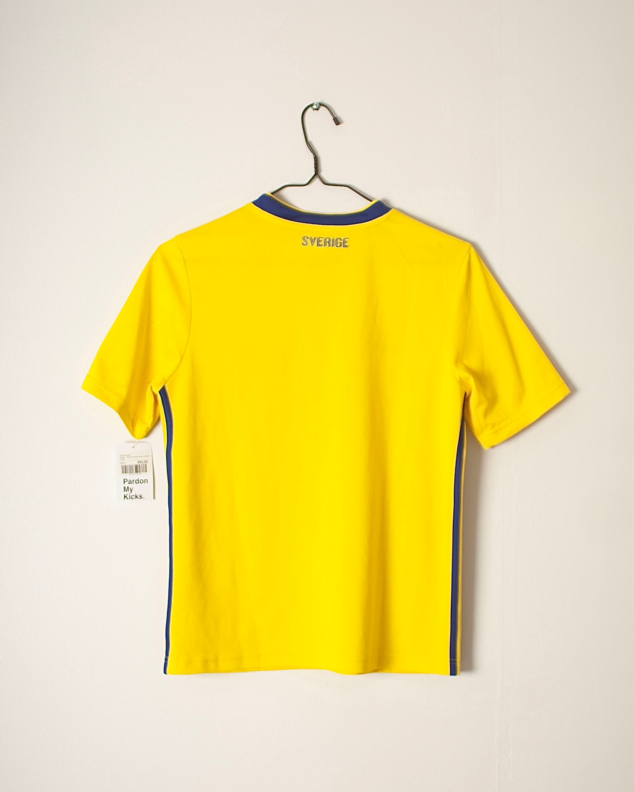 Adidas - Sweden 2018 Home Football Shirt