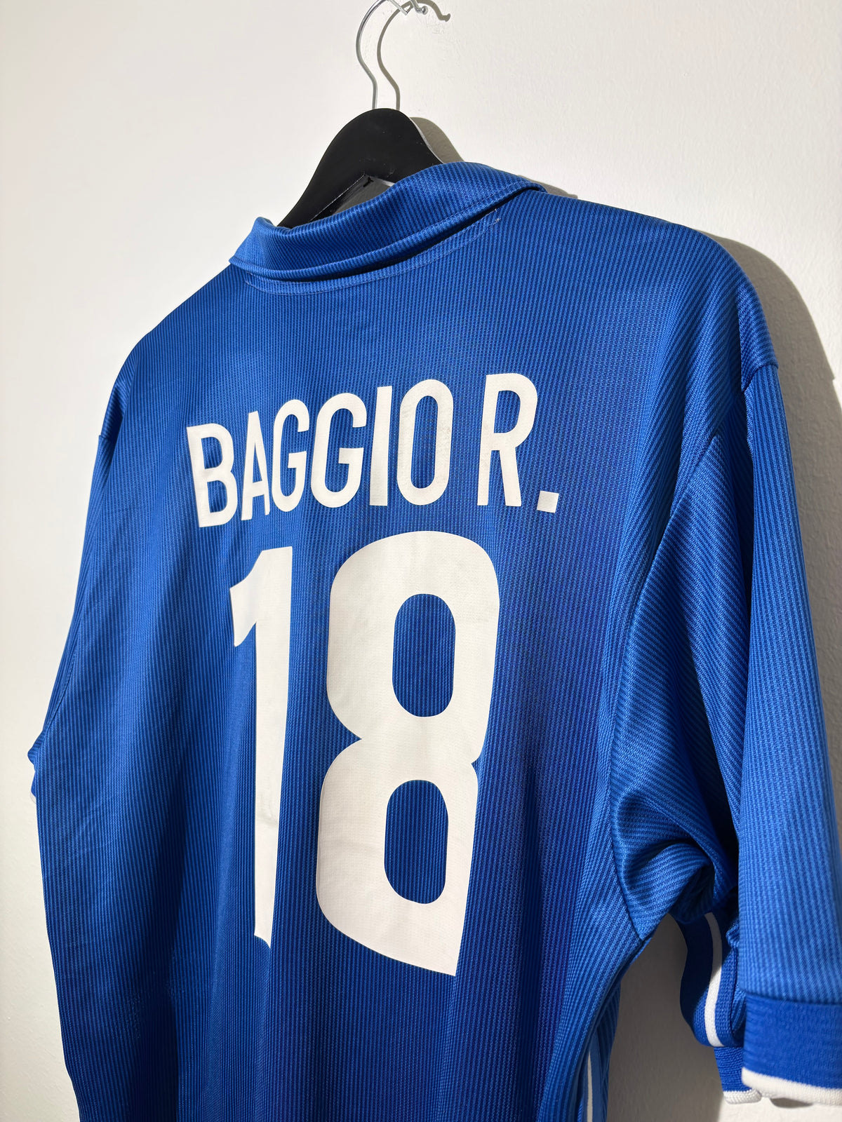 Nike - Italy 1998 Home Football Shirt 'BAGGIO'
