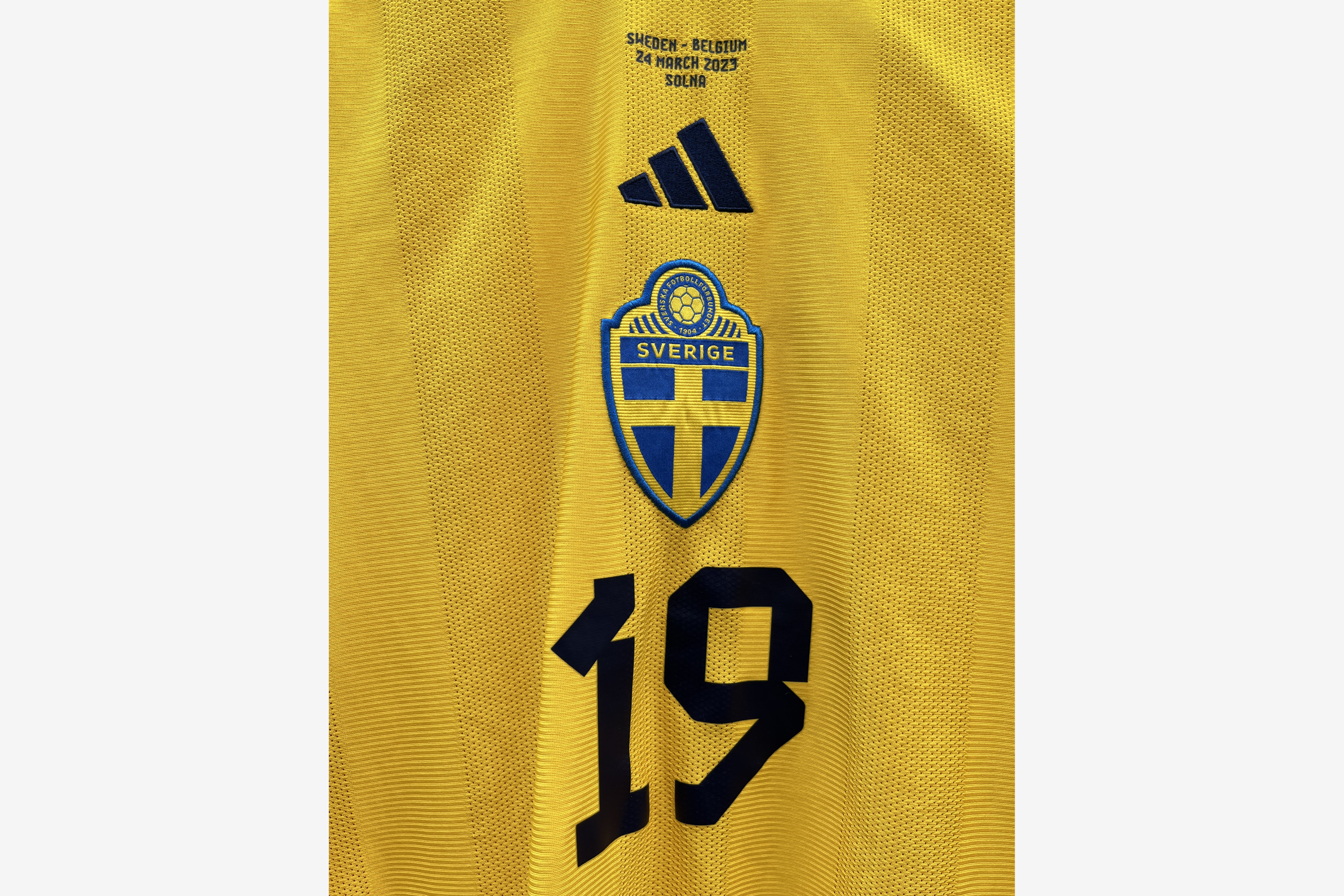 Adidas - Sweden 2022/23 Home Football Shirt Sweden - Belgium 'SVANBERG' (Match Worn)