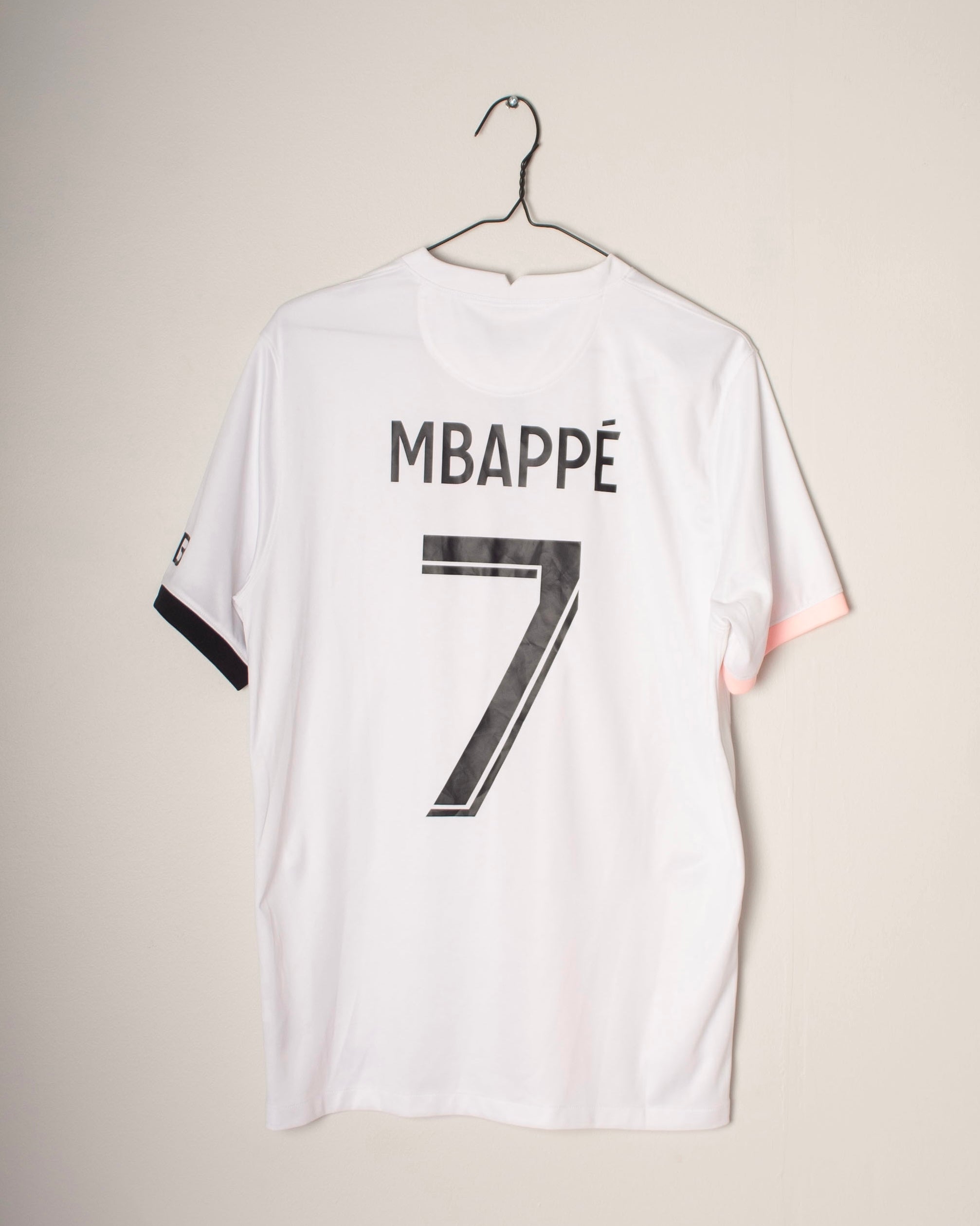 Nike - Paris Saint-Germain 2021/22 Away Football Shirt 'MBAPPÉ'