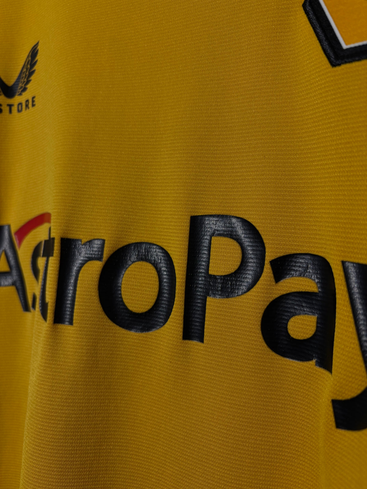 Castore - Wolverhampton Wanderers 2022/23 Hemmatröja 'SARABIA'