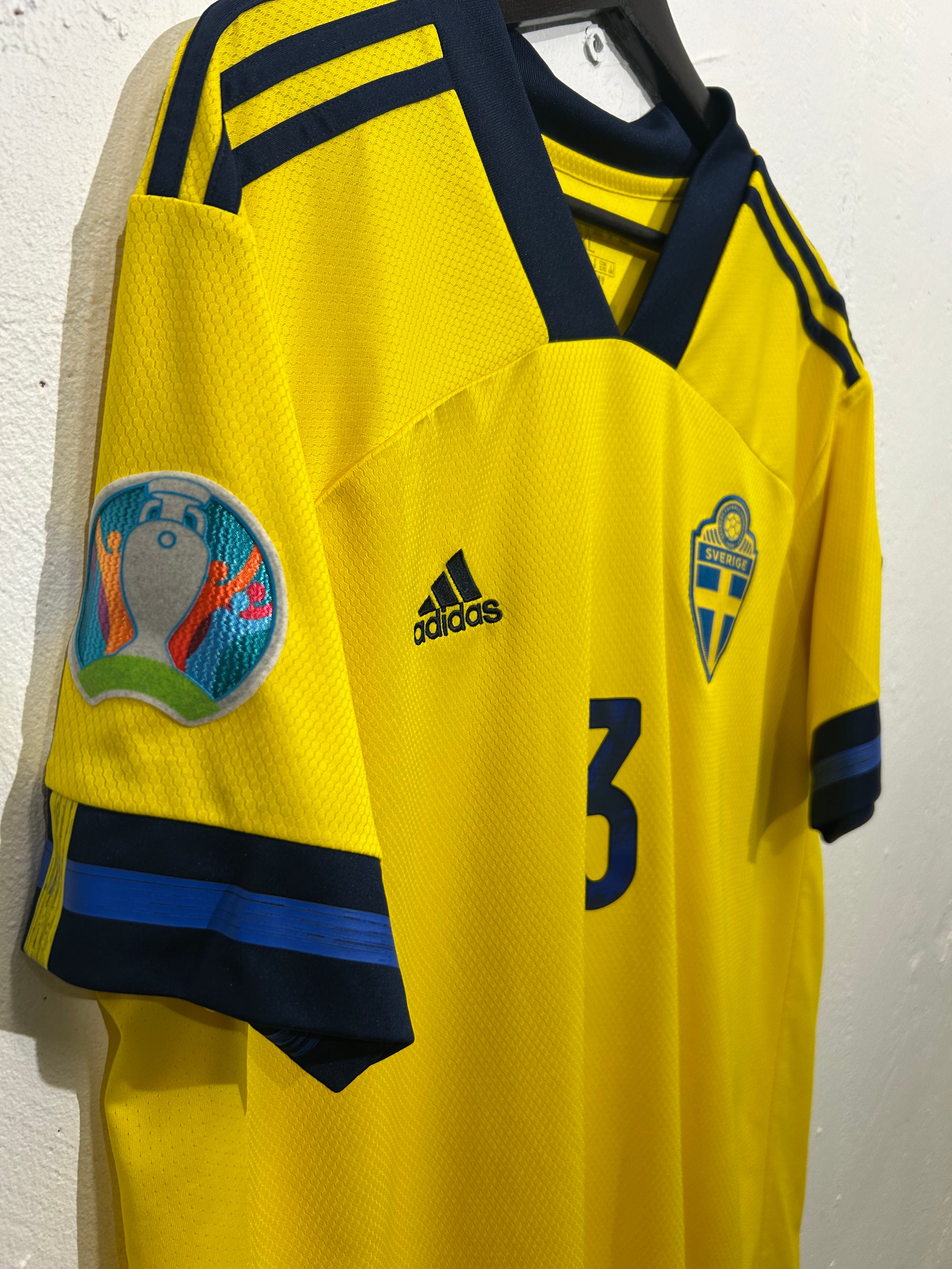 Adidas - Sweden 2020 Home Football Shirt 'LINDELÖF'