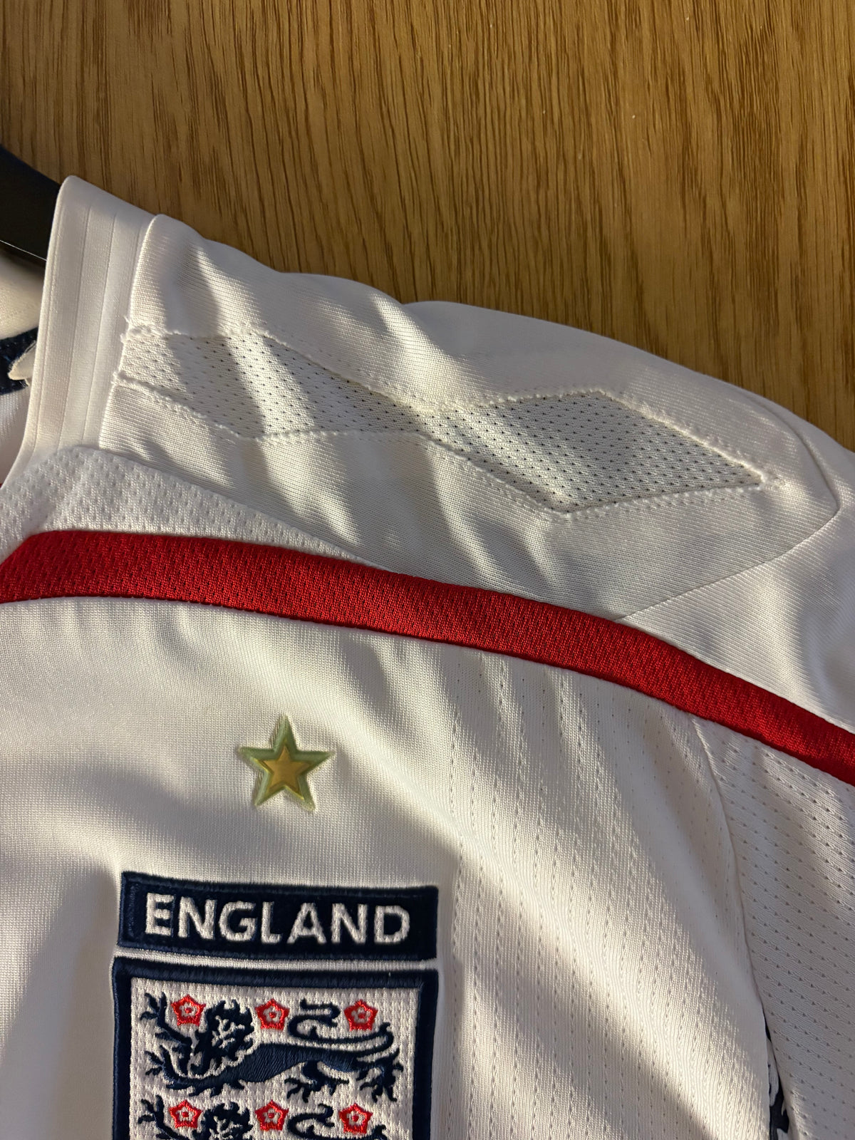 Umbro - England 2008 Home Football Shirt 'GERRARD'