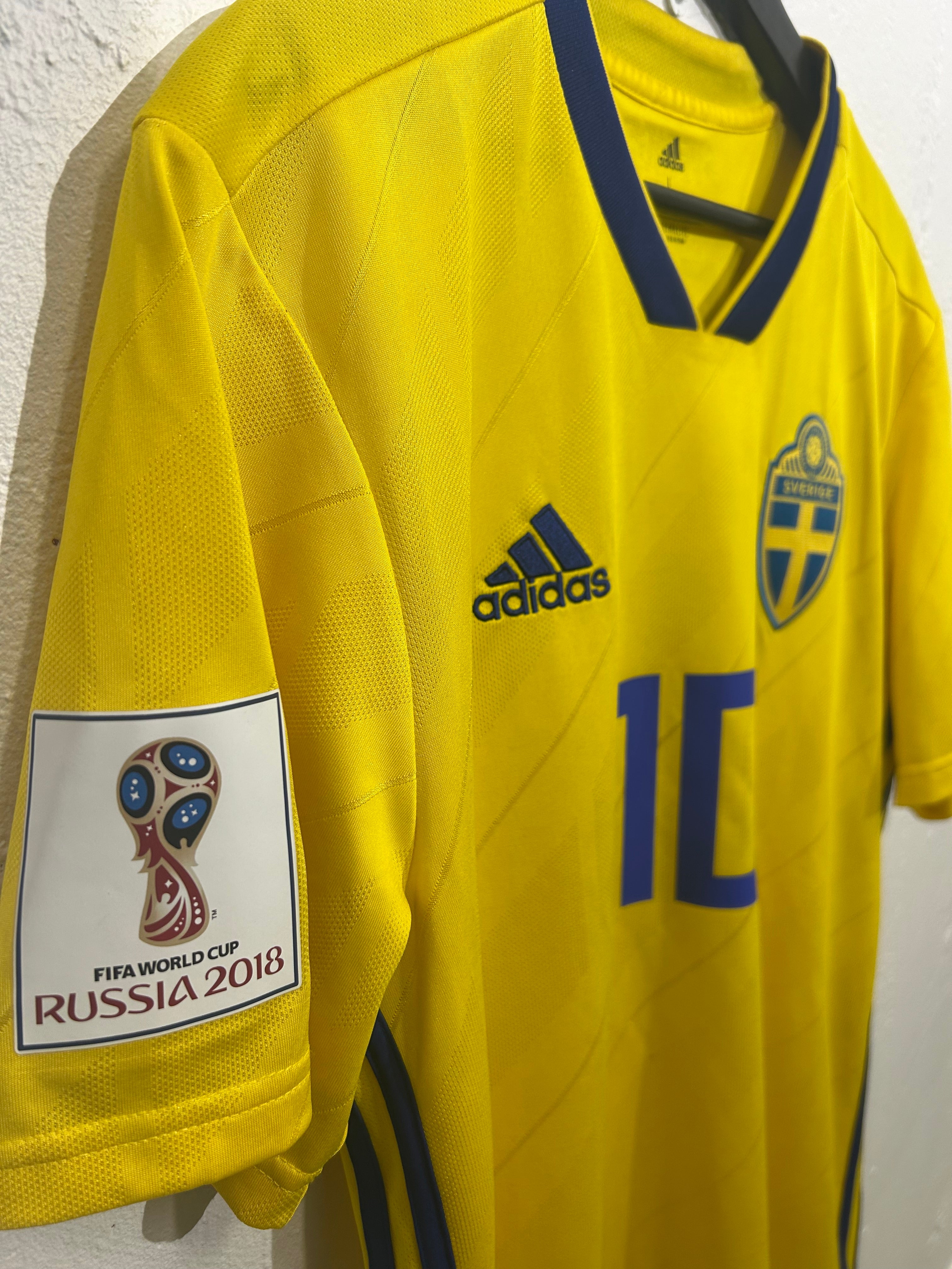 Adidas - Sweden 2018 Home Football Shirt 'FORSBERG'