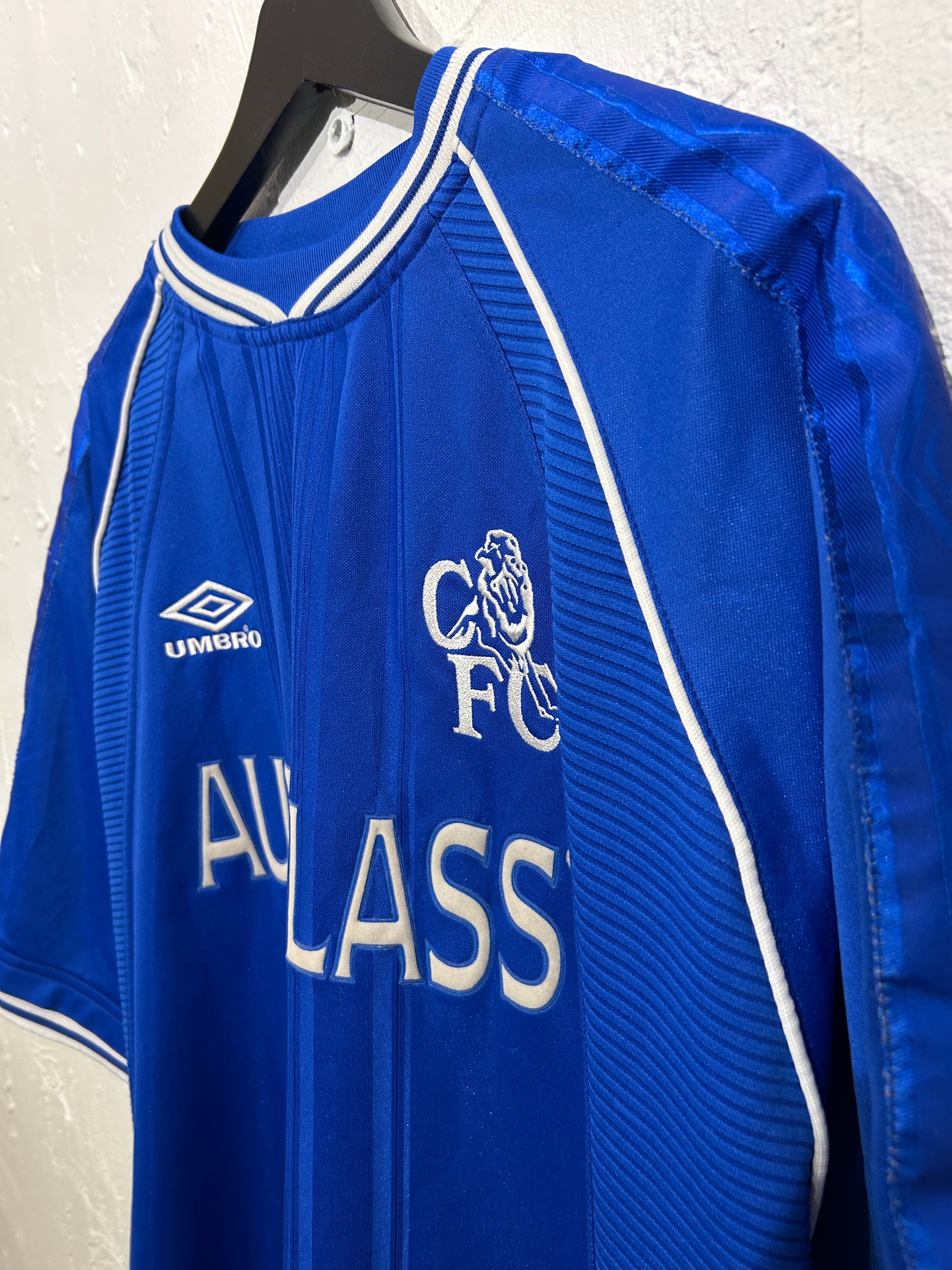 Umbro - Chelsea FC 1999/01 Home Football Shirt 'ZOLA'
