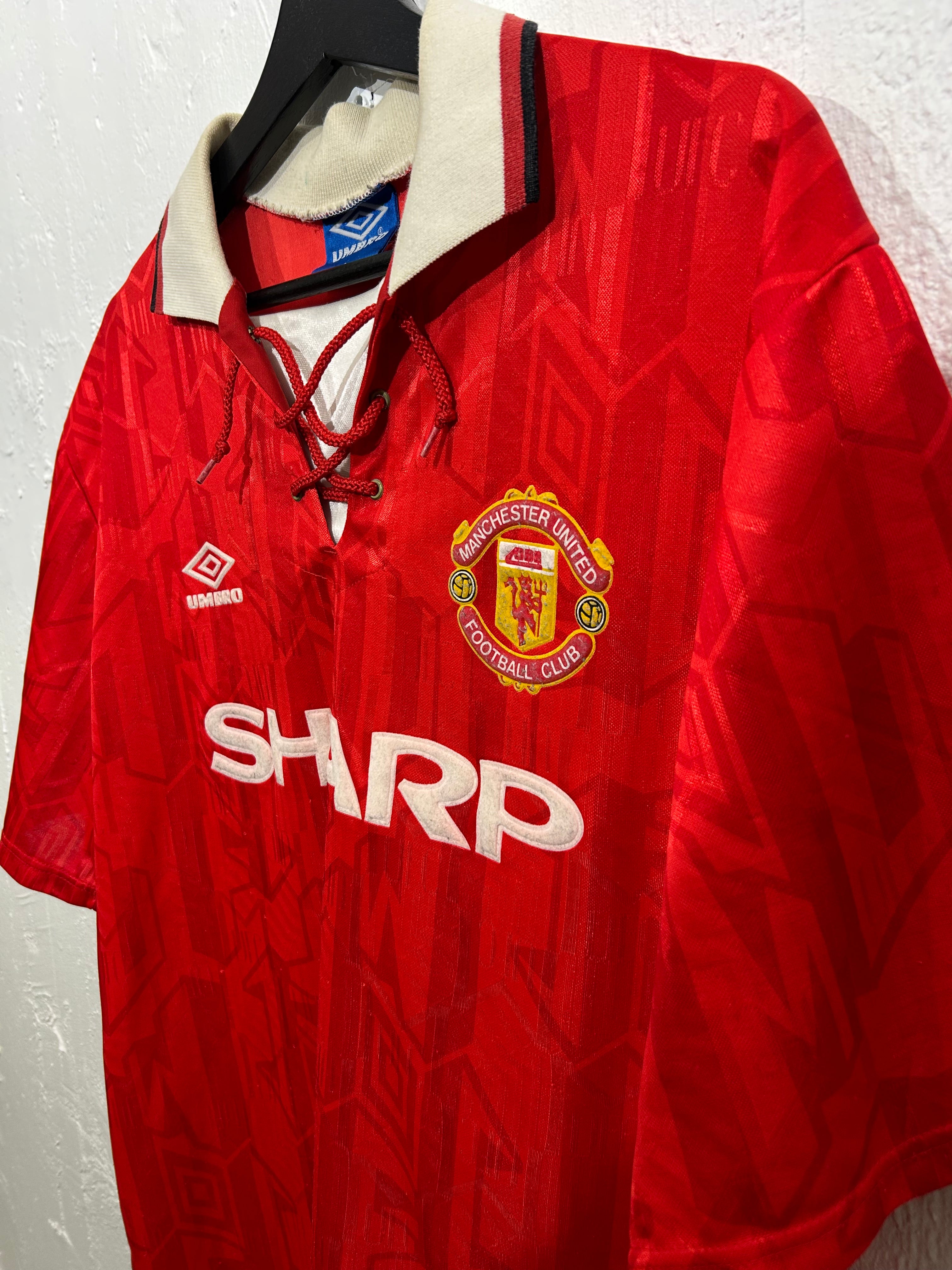 Umbro - Manchester United 1992/94 Home Football Shirt 'CANTONA'