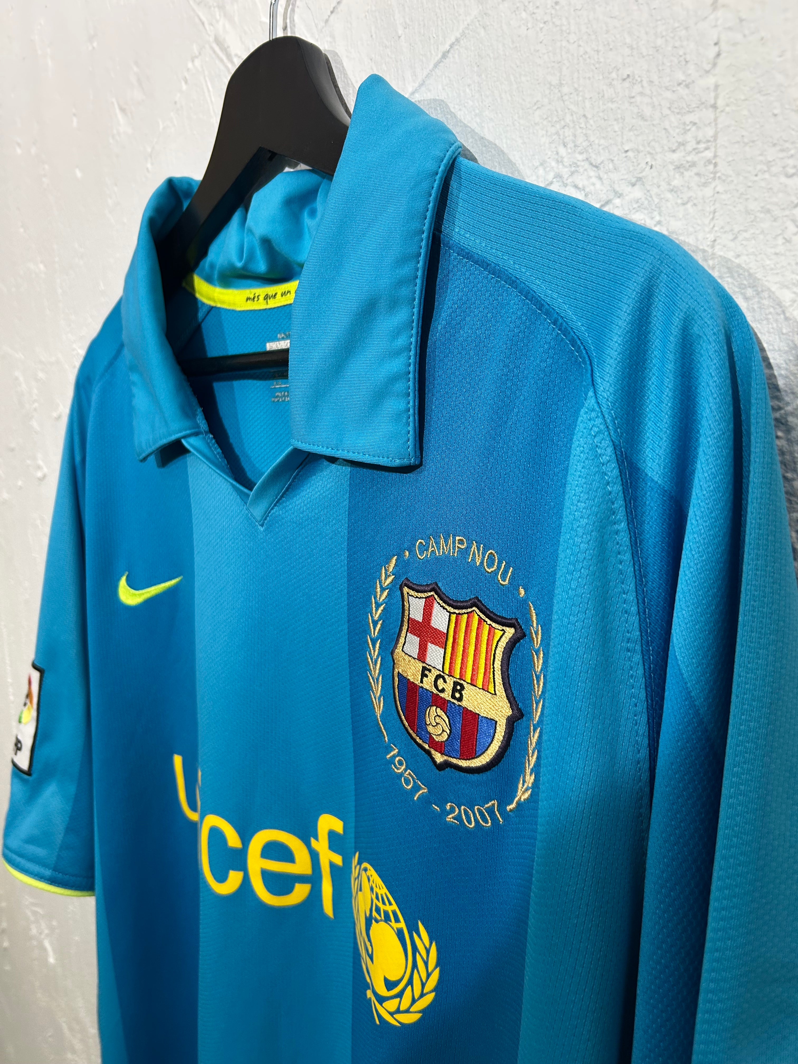 Nike - FC Barcelona 2007/08 Away Football Shirt 'RONALDINHO'