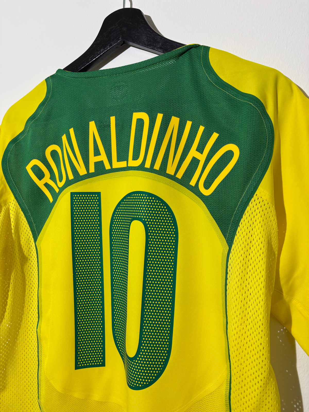 Nike - Brasilien 2004 Hemmatröja 'RONALDINHO' Reissue