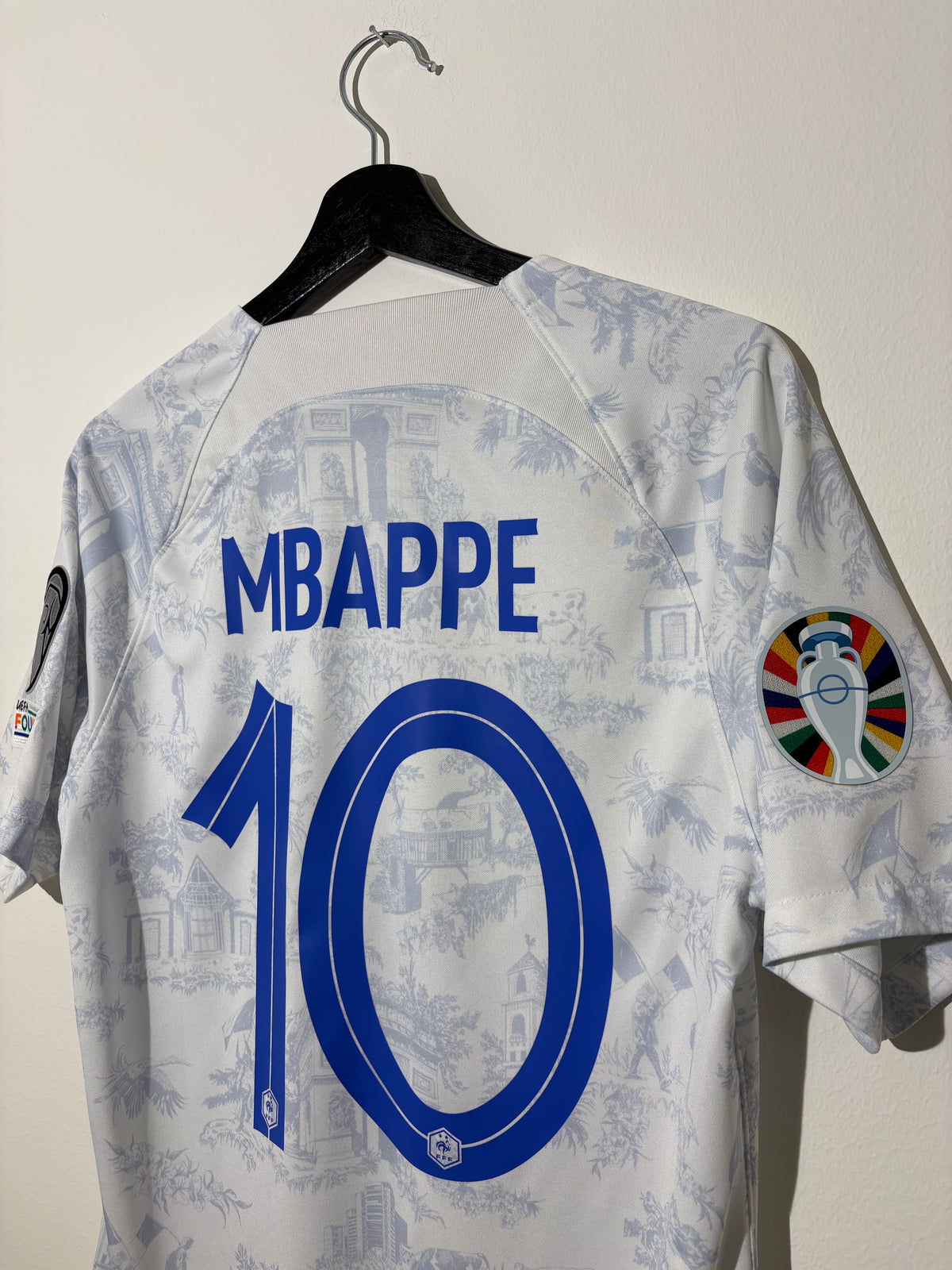 Nike - France 2022 Away Football Shirt 'MBAPPE'